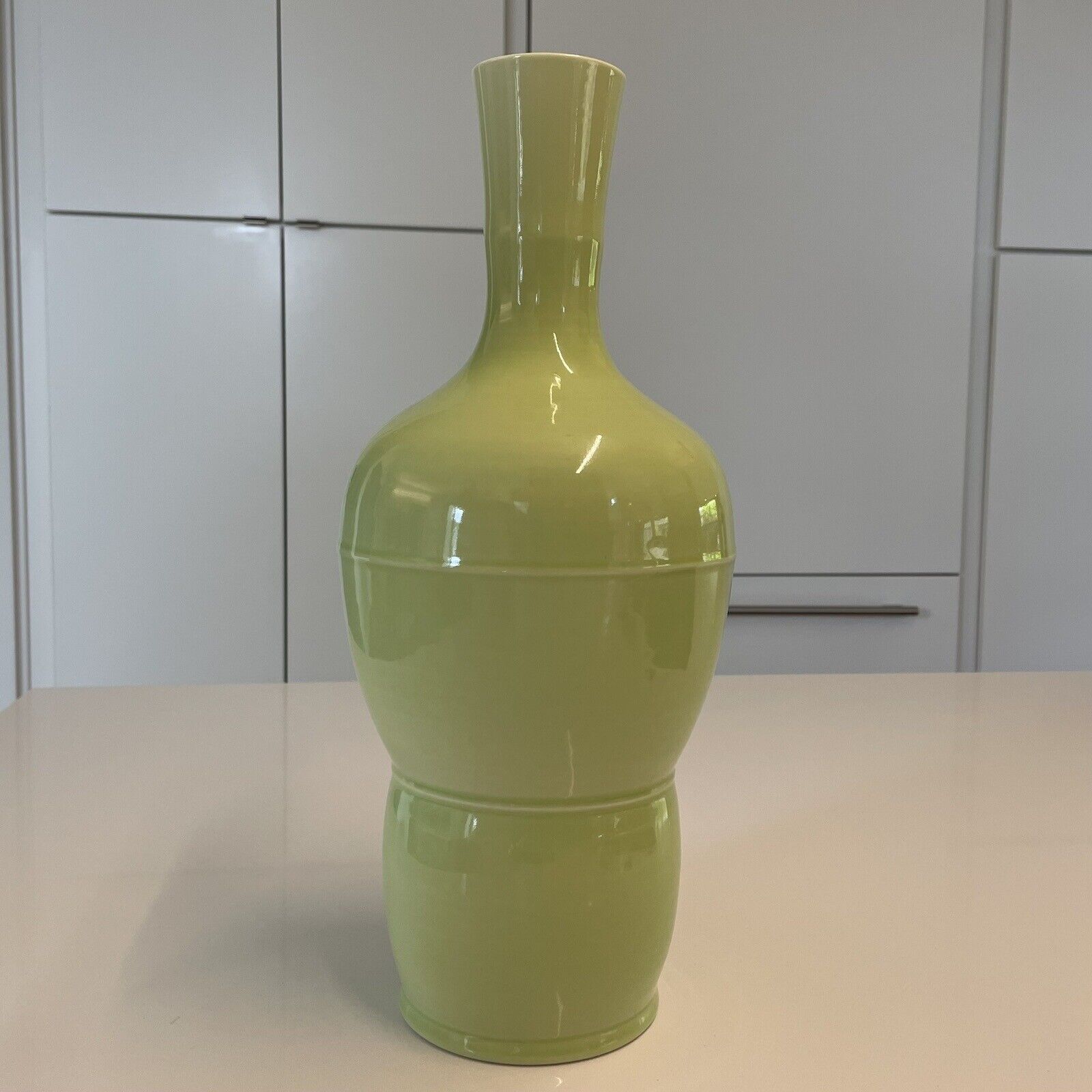 Middle Kingdom Bo Jia Porcelain Green/Yellow Vase 15