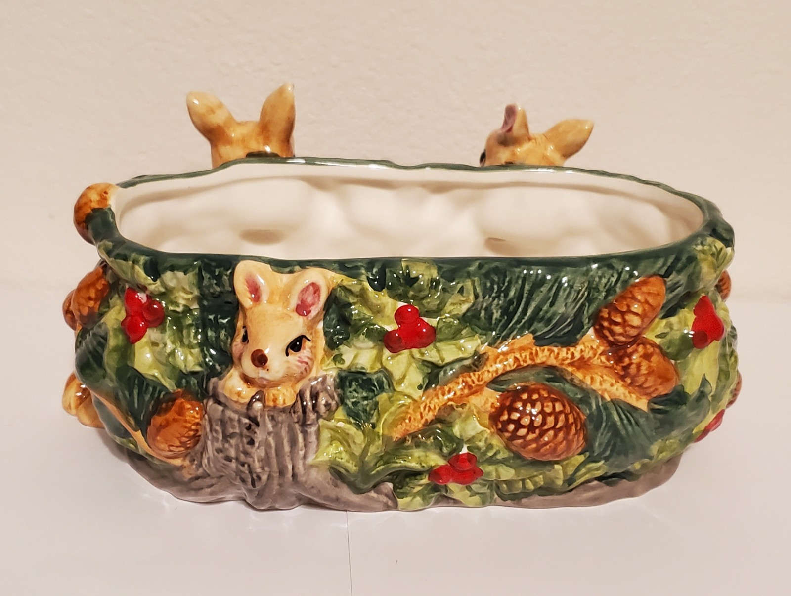 Vintage World Bazaars Woodland Deer Ceramic Planter Cachepot Christmas Decor