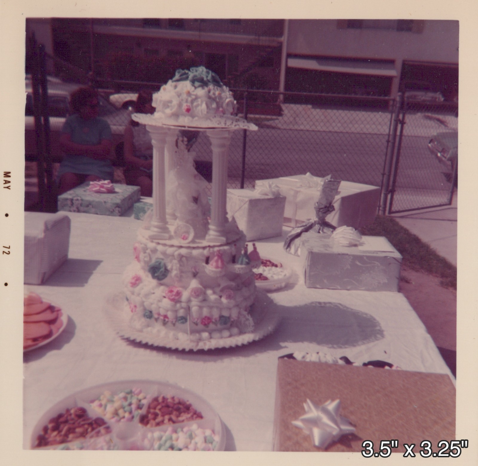 1972 Tiered Wedding Cake Columns Reception Gifts Candy Nuts VINTAGE PHOTO