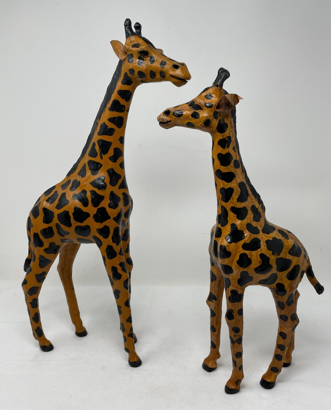 VINTAGE LEATHER WRAPPED TWO GIRAFFES MOM & CHILD 18\