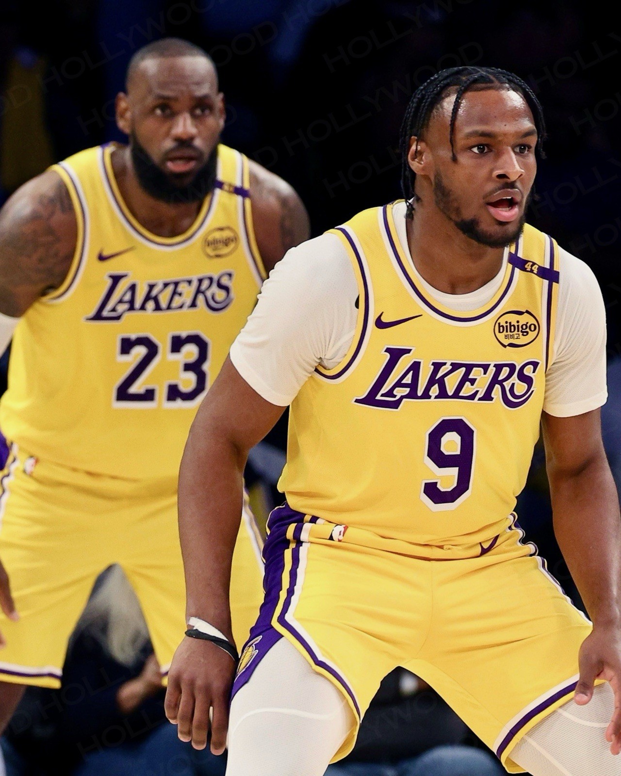 BRONNY JAMES (Rookie) AND LEBRON JAMES 8x10 PHOTO LAKERS #19 WM