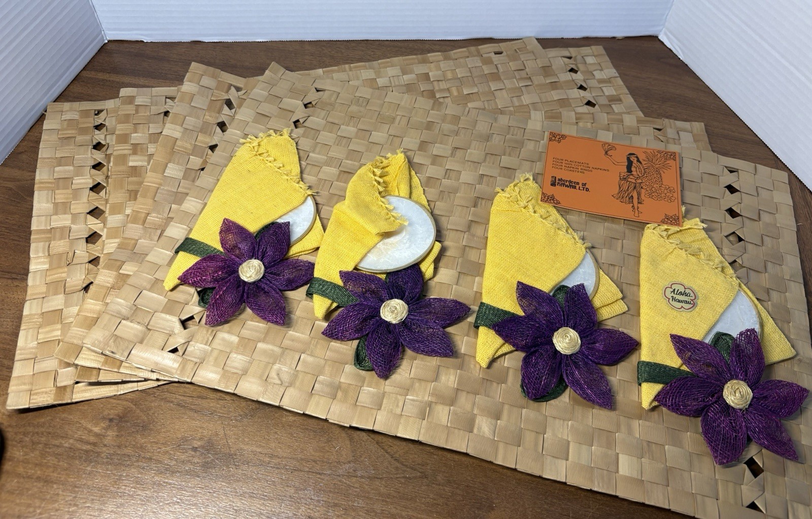Vintage Aberdeen Hawaii Handcrafted Table Set 4 Placemats Coasters Napkins Rings