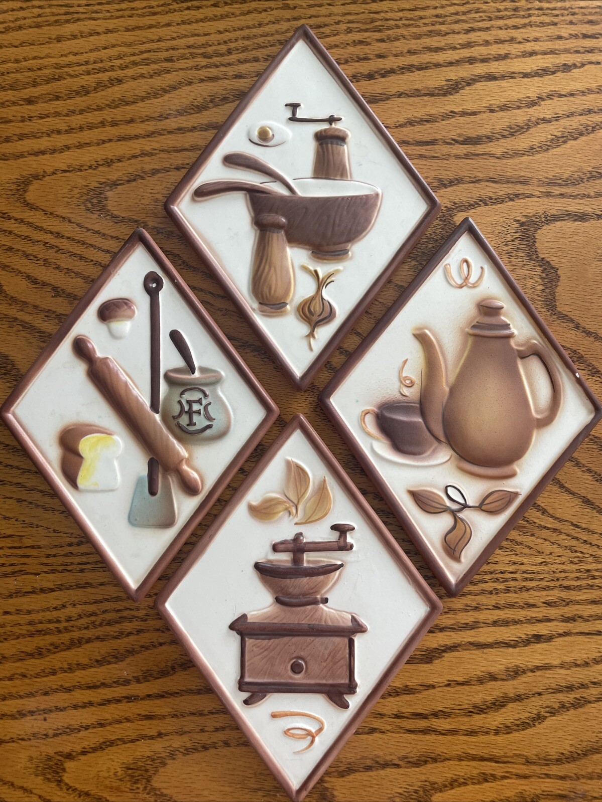 Lot of 4 Lefton Ceramic Plaques Mid Century Kitchen Decor Wall Hangings 3003 Lot of 4 Lefton Ceramic Plaques Mid Century Kitchen Decor Wall Hangings 3003