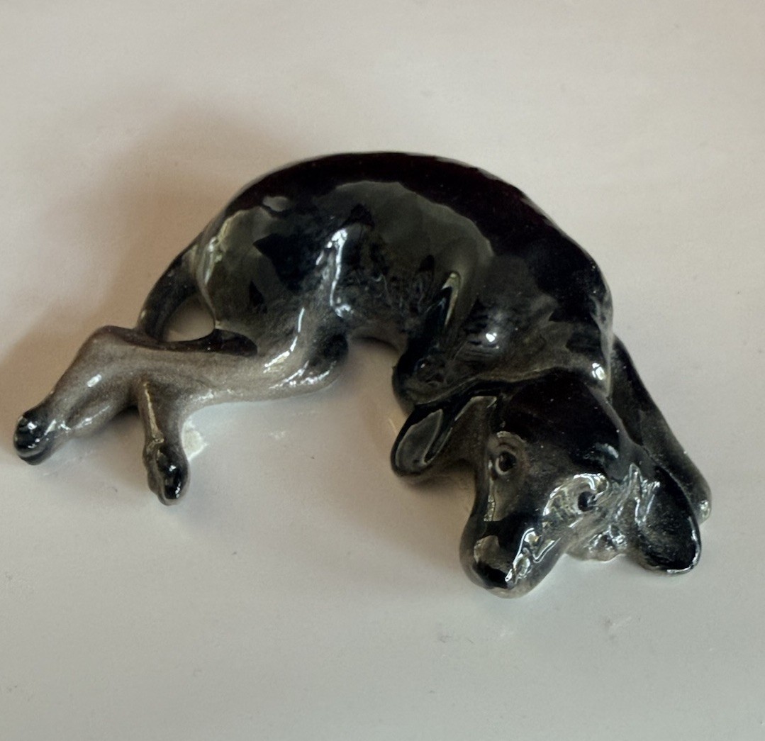 Vintage Hagen Renaker Labrador Lab Dog Figurines Sleeping Laying down USA