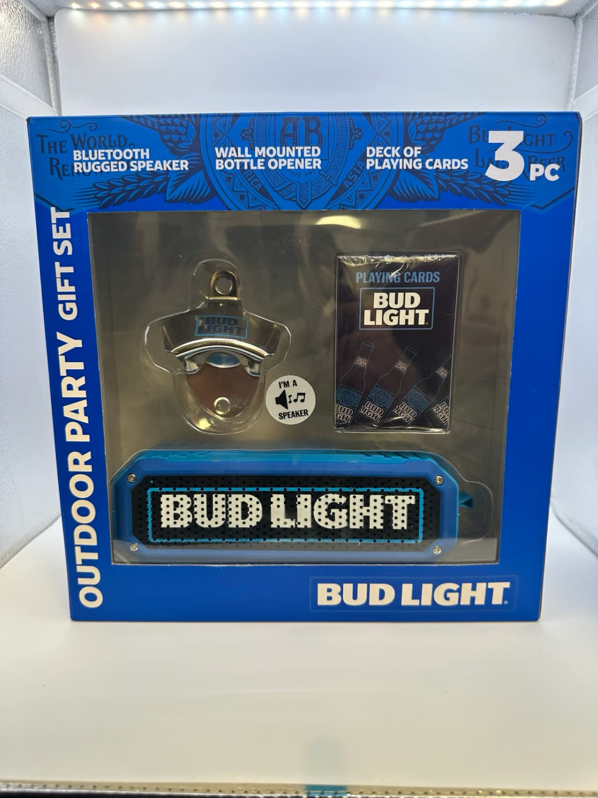 New Bud Light Beer Outdoor Party Gift Set BlueTooth Rugged Speaker Playing Cards