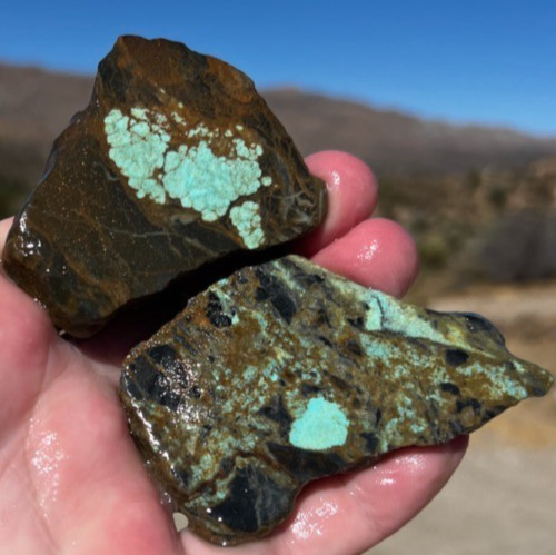 Authentic Black Jack Natural Turquoise Slabs Tonaopah NV 448cts Authentic Black Jack Natural Turquoise Slabs Tonaopah NV 448cts