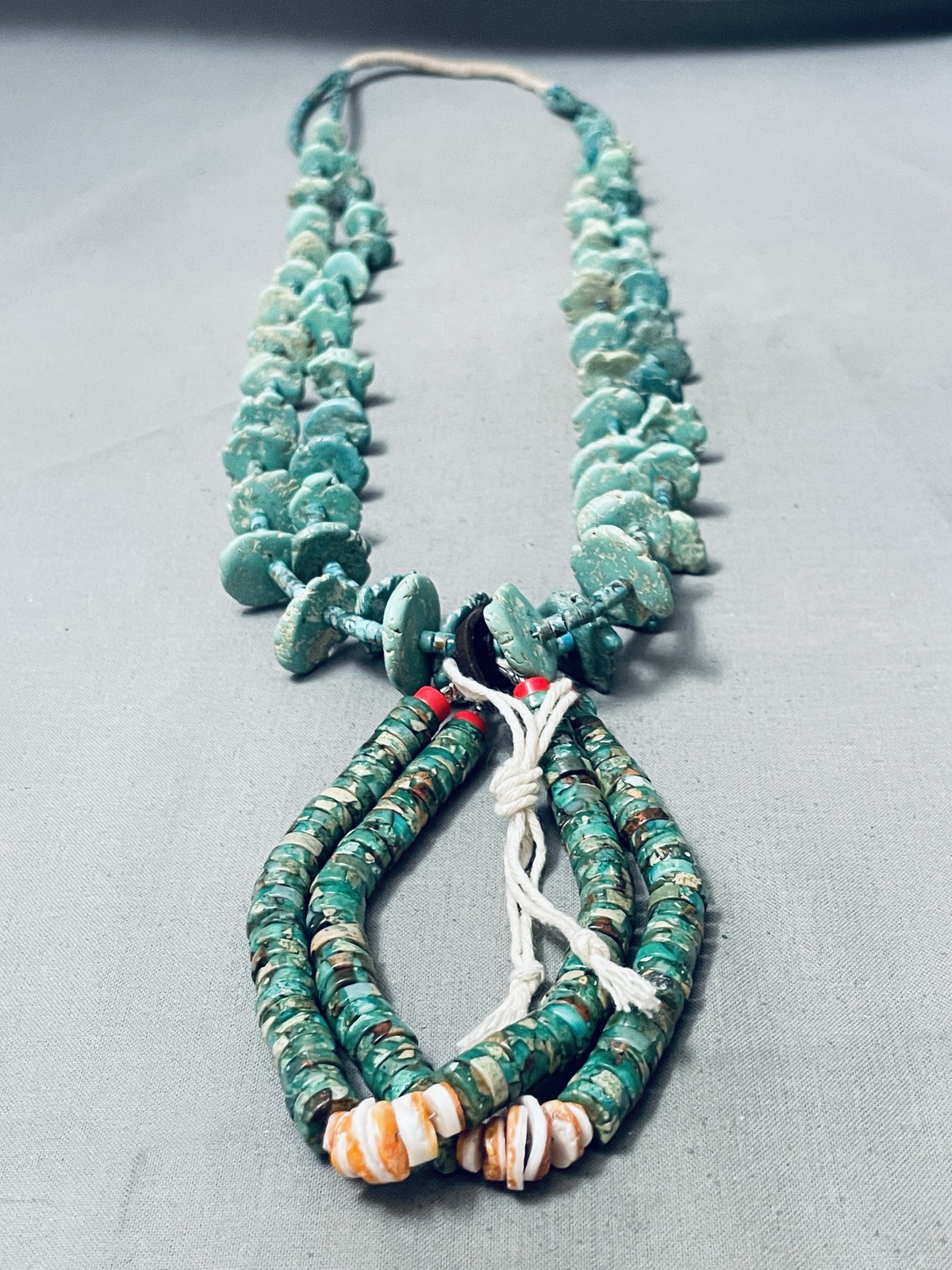 IMPORTANT VINTAGE SANTO DOMINGO GREEN TURQUOISE JACLA NECKLACE