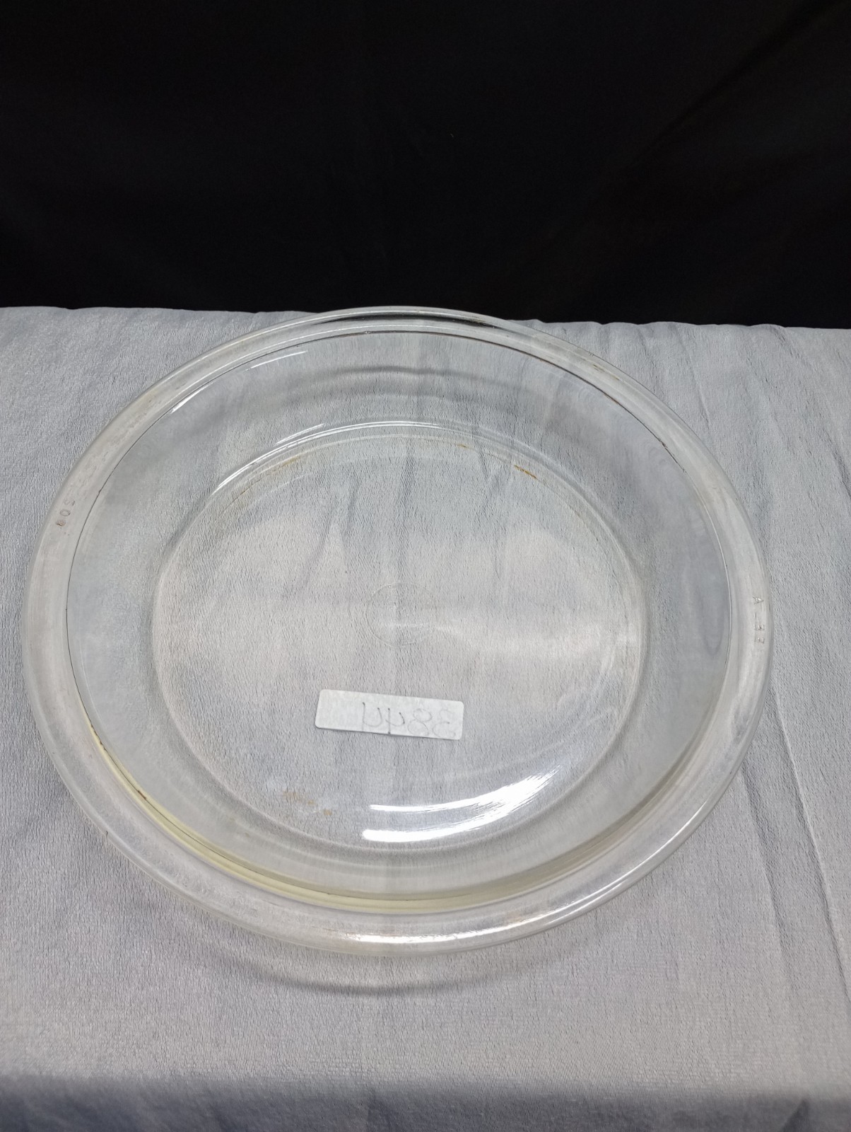 VINTAGE Pyrex #208 9.5”  Glass Pie Plate