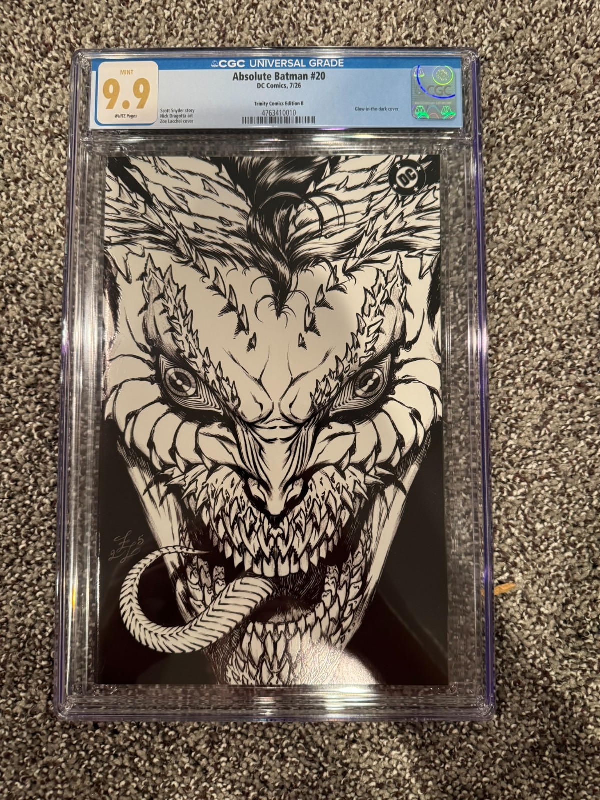 Absolute Batman #20 Zoe Lacchei GITD Trinity Comics Exclusive CGC 9.9 LTD 888