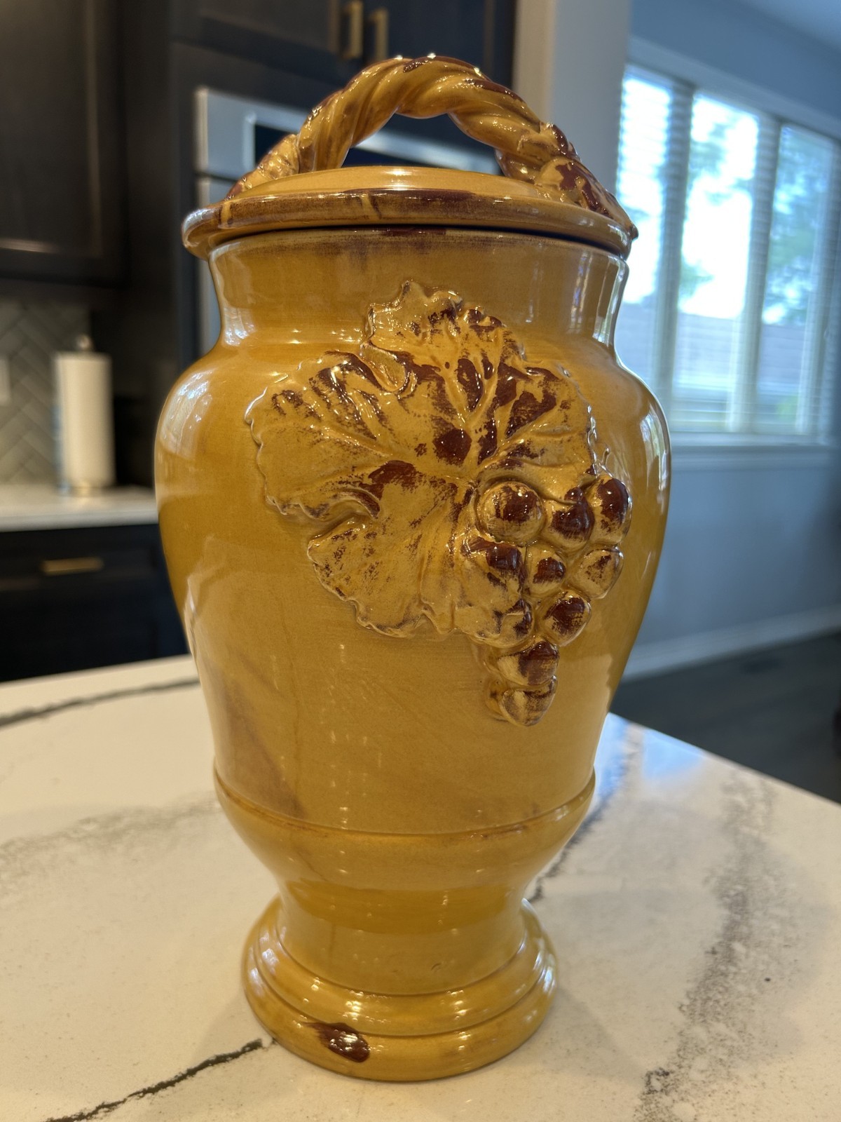 Vintage Arte Italica Yellow Jar Canister Urn With Lid Leaf Grape Design 13\
