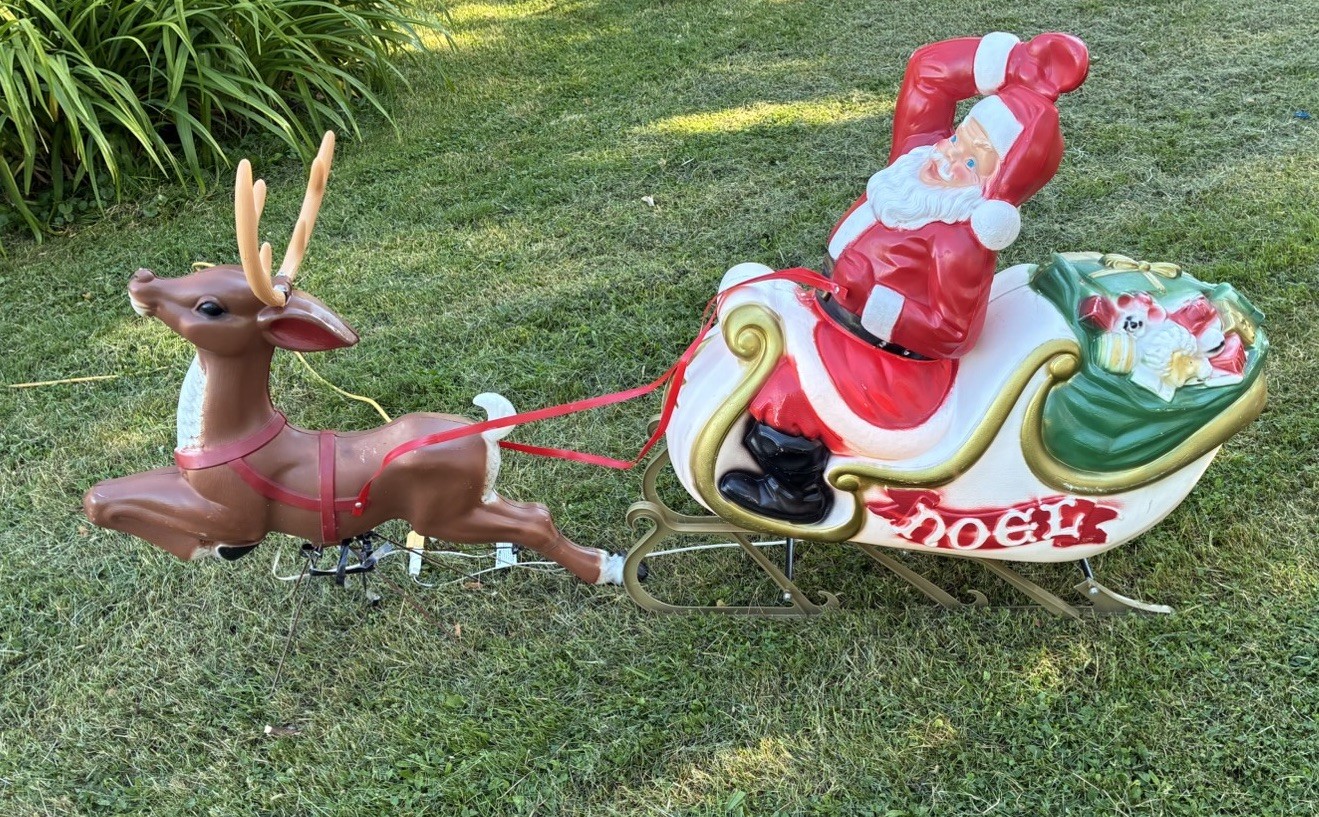 VTG Large Santa Sleigh Reindeer Christmas Blow Mold Light Decor General Foam USA