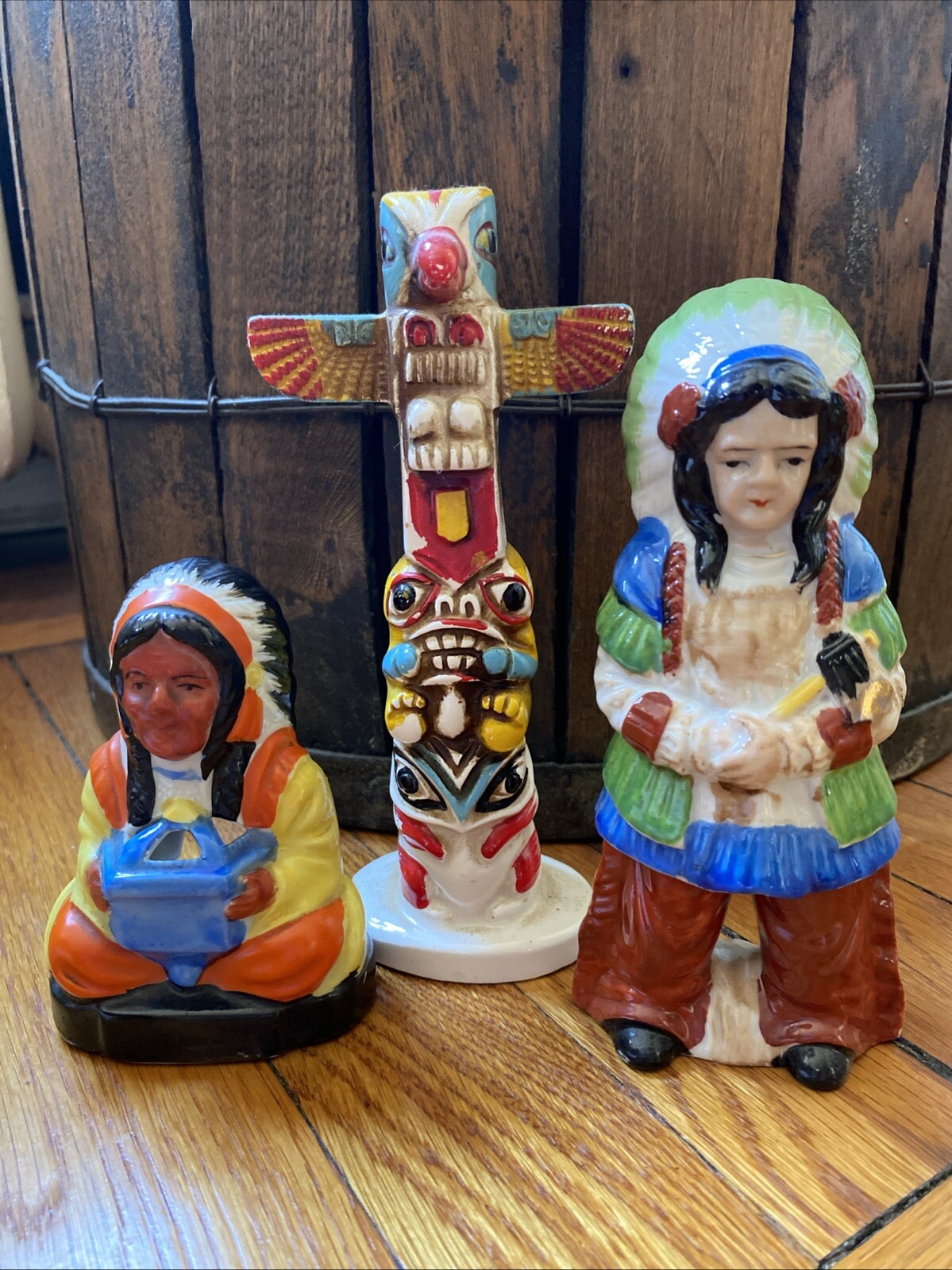 VTG Southwestern Porcelain Native American Indian Souvenir Smoker Figurine Japan