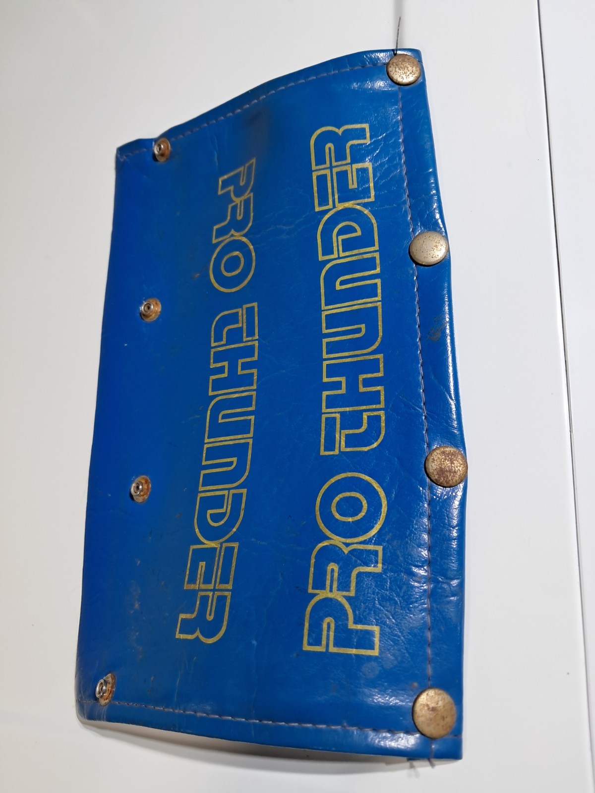 VINTAGE HUFFY PRO THUNDER blue/yellow FRAME TOP TUBE PAD vinyl snap