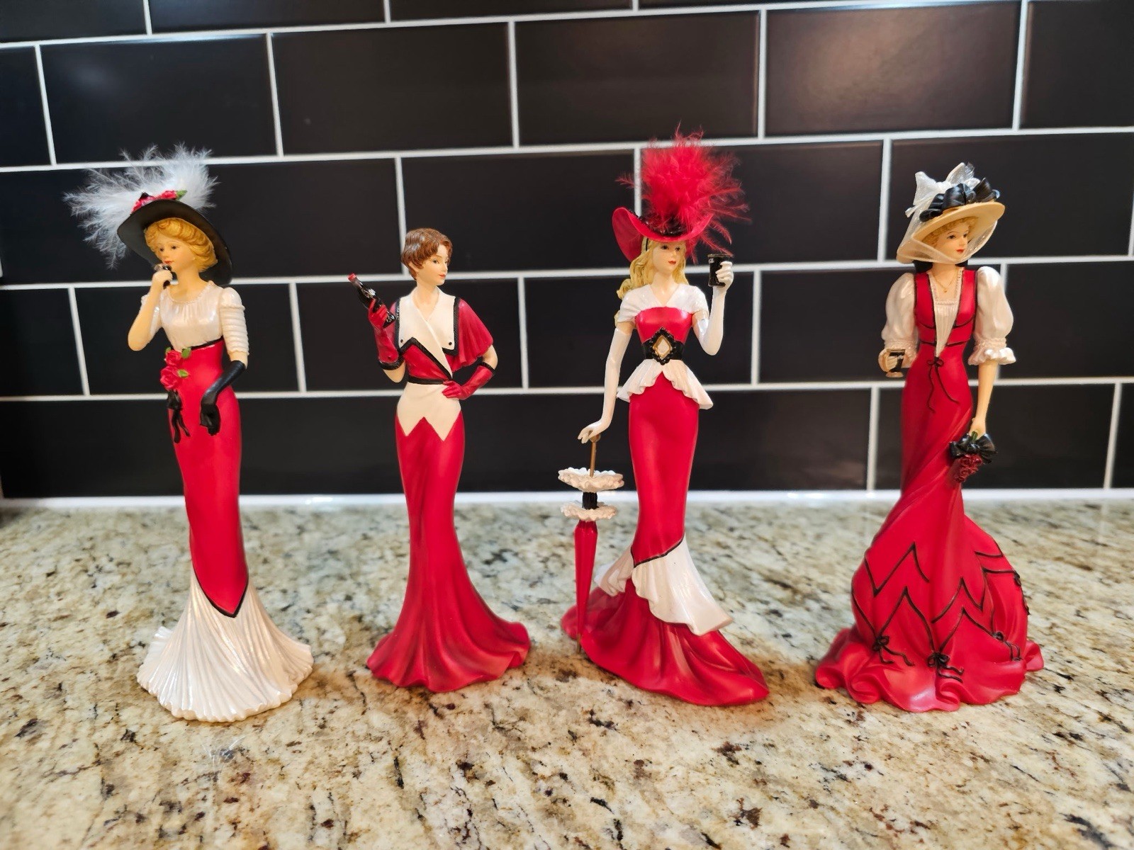 The Elegance Of Coca Cola Collection
