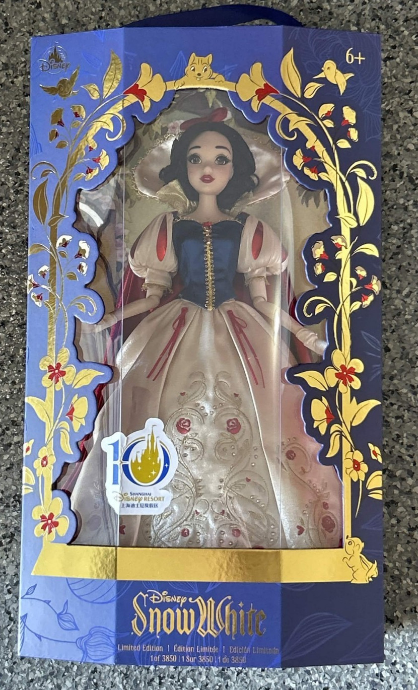 Disney Snow White 17