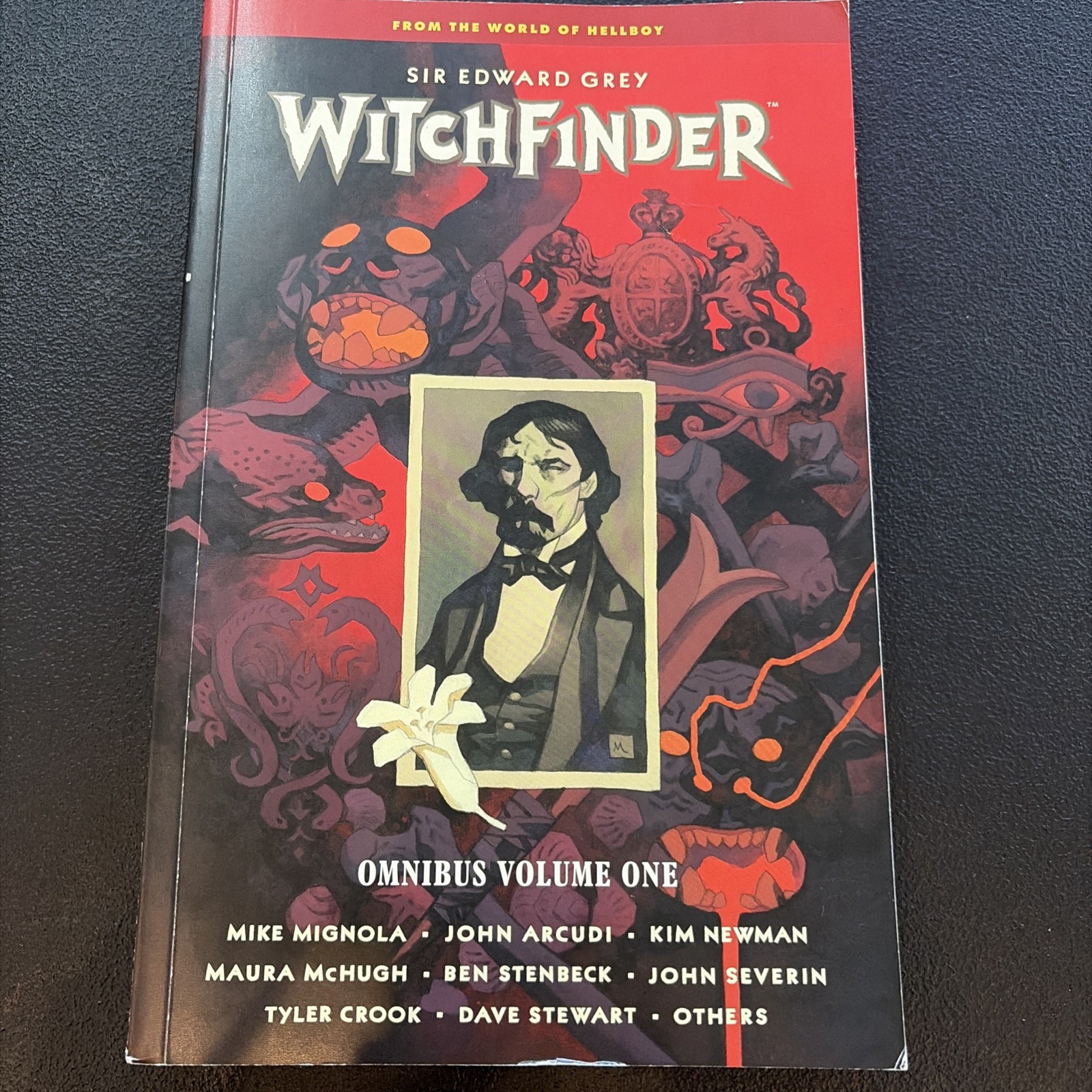 Sir Edward Grey, Witchfinder Omnibus #1 (Dark Horse Comics)