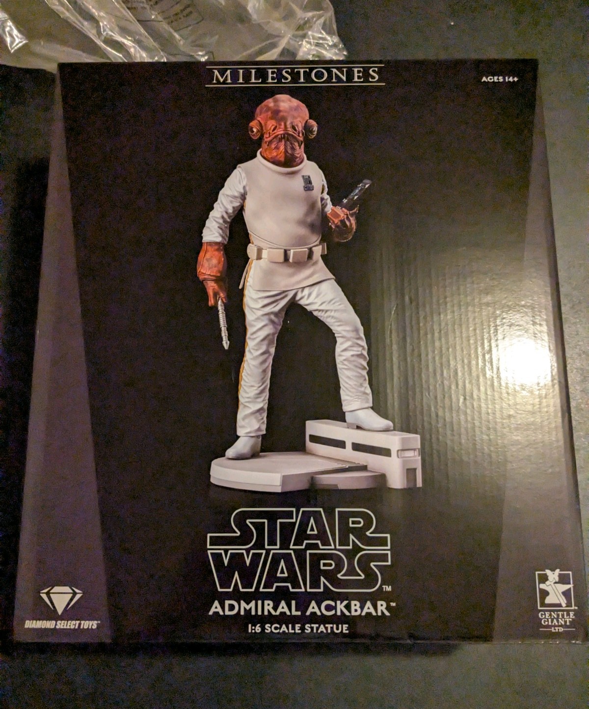 Star Wars Gentle Giant Diamond Select Admiral Ackbar Statue