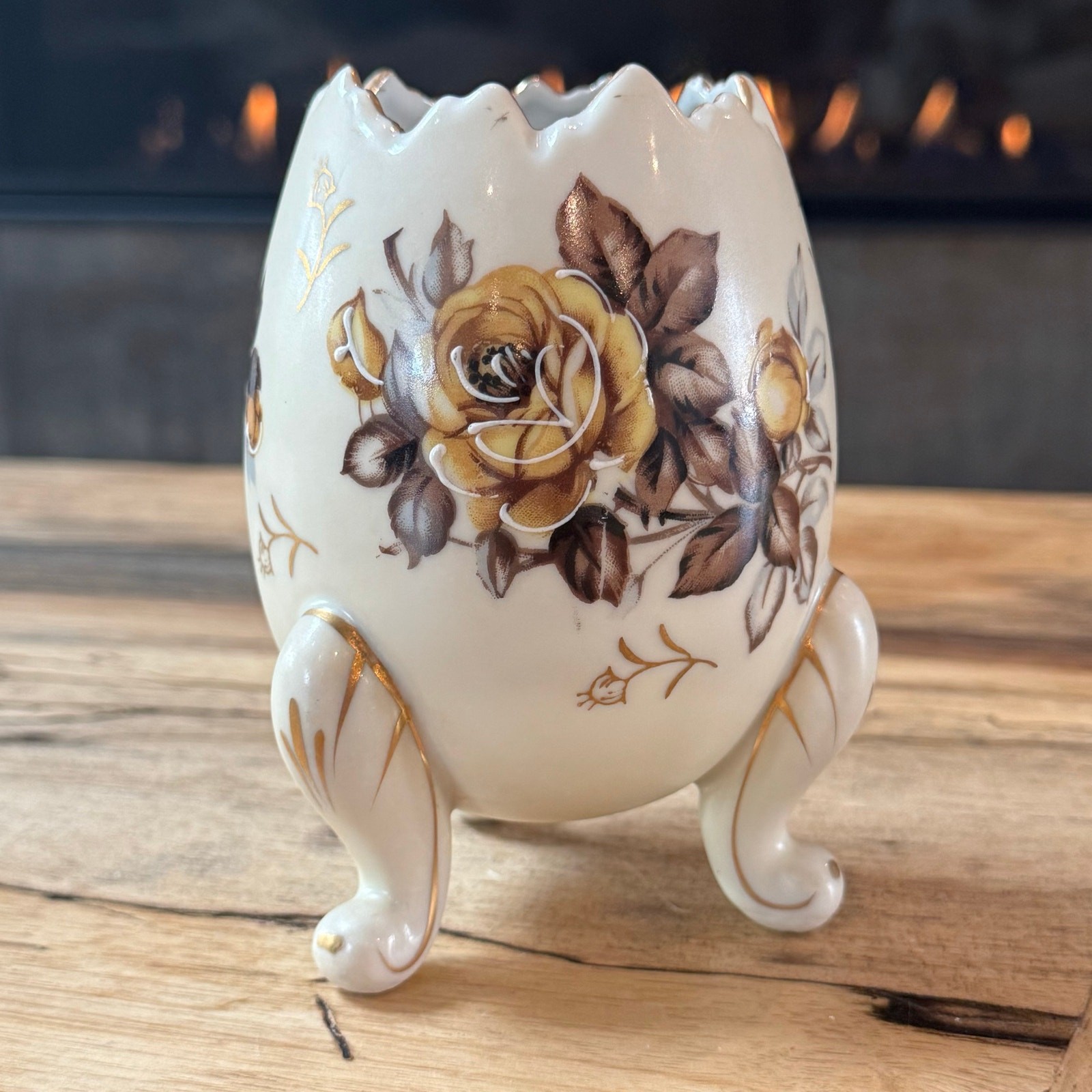 Vintage 1962 Napco C3199/M Cracked Egg Vase Footed Yellow Rose Porcelain 5