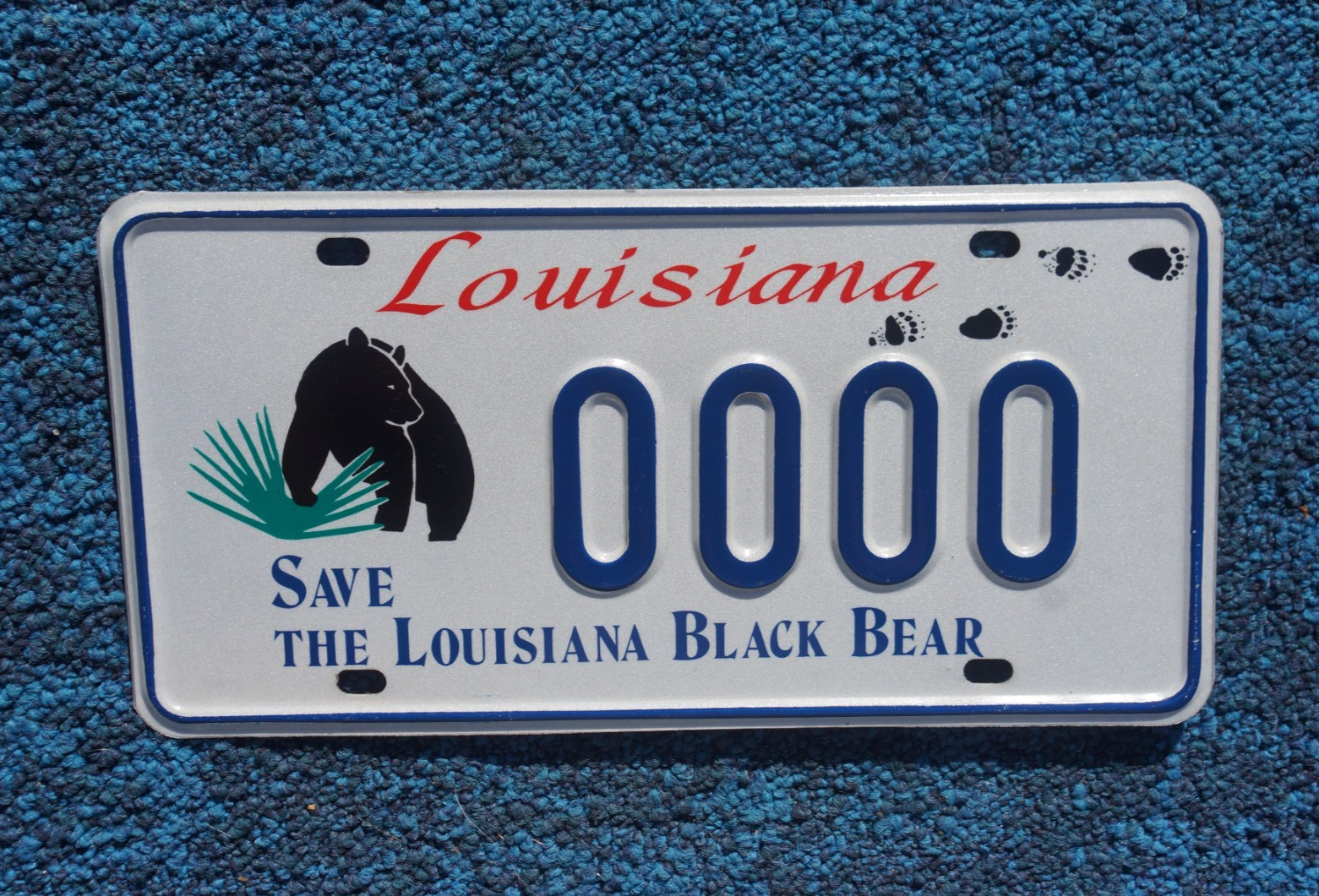 Louisiana BLACK BEAR Sample License Plate - Nice Quality