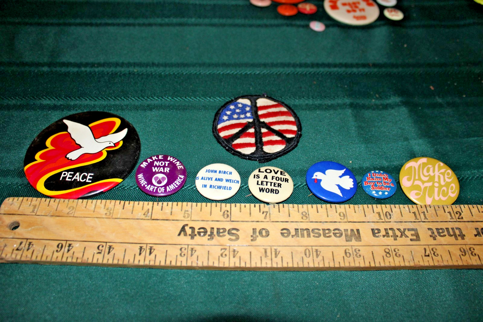 ORIGINAL 1960'S HIPPIE PEACE PINS PLUS PATCH JOHN BIRCH WOODSTOCK SUMMER OF LOVE