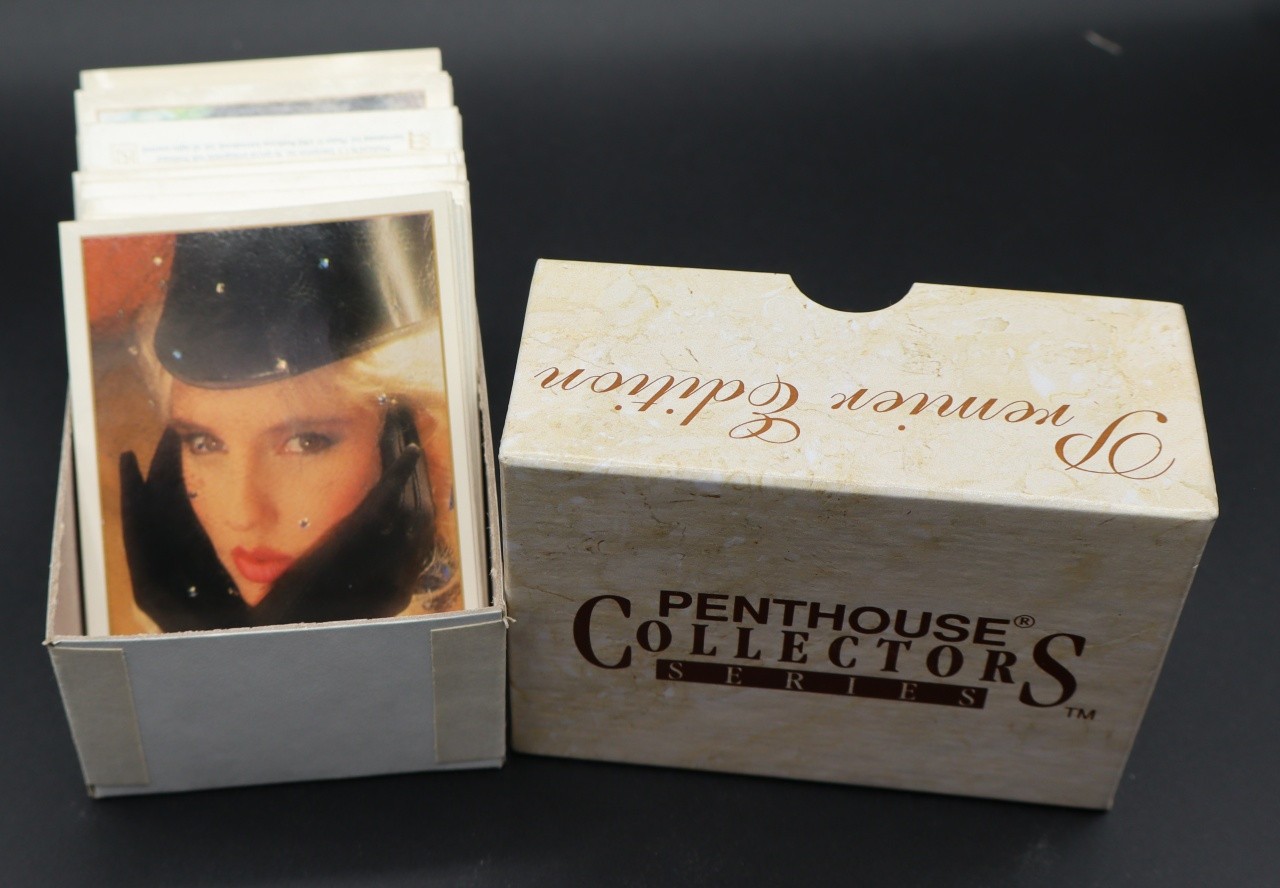1992 Penthouse Collectors Series Premier 36 Fold Out Cards Sealed