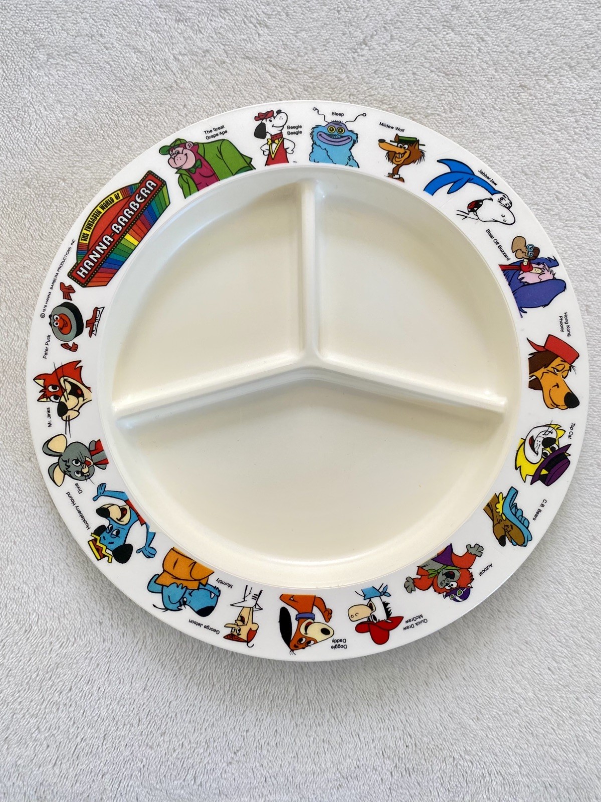 Vintage 1978 Deka World of HANNA BARBERA Cartoons Divided Plastic Child Plate 