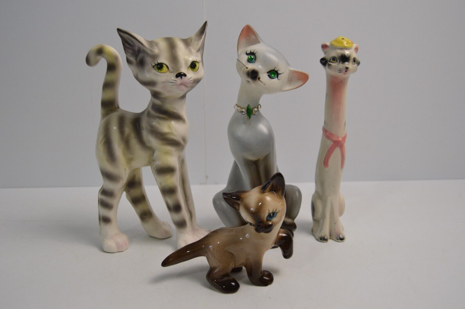 4 Vintage MCM Cat Figurines Siamese Collectible Tabby Japan Ceramic Sequin