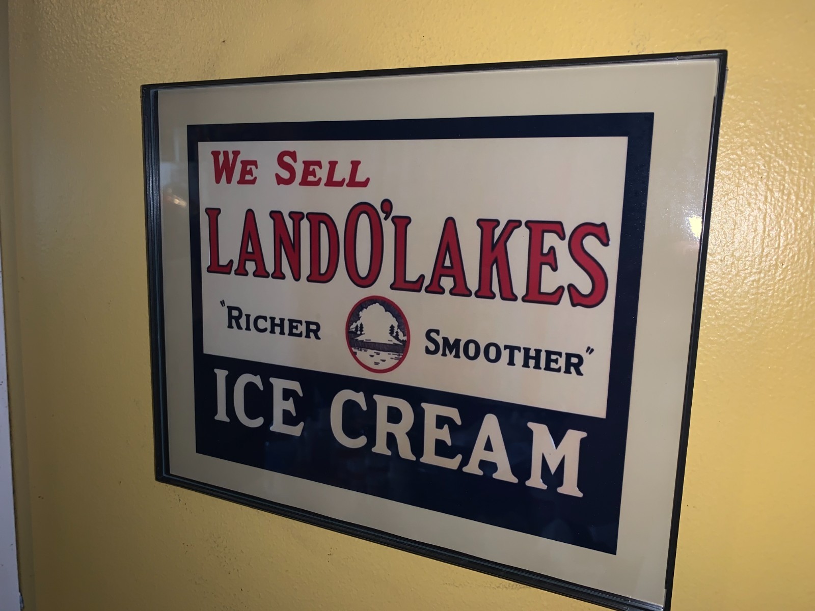 Land O\' Lakes Ice Cream Milk Dairy Farm Kitchen Diner Advertising Retro Sign
