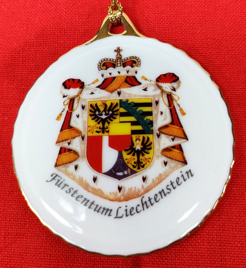 Reuter Porcelain Germany Ornament Furstentum Liechtenstein Coat of Arms Gold Rim