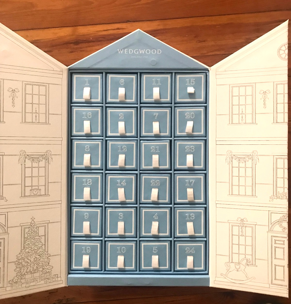 Wedgwood 2018 MIB Christmas Advent Calendar Collectible Jasperware Ornaments Wedgwood 2018 MIB Christmas Advent Calendar Collectible Jasperware Ornaments