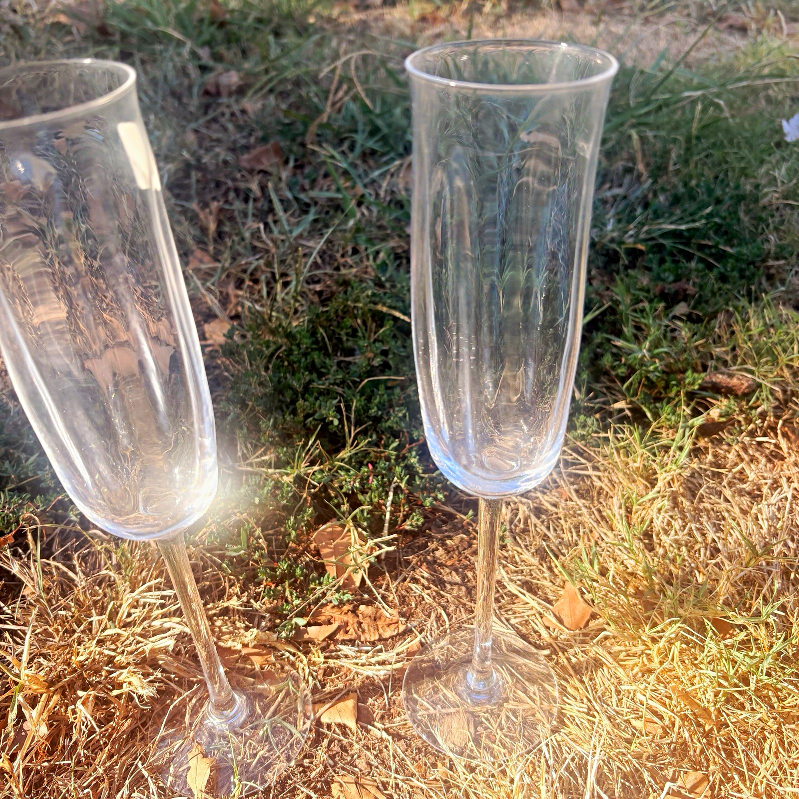 Sasaki (Japan) Vintage Sets of 2 Clear Stemmed Wine Glasses 24 % lead