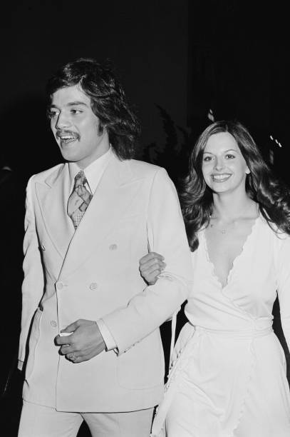 Stand Up Comedian And Actor Freddie Prinze With His Wife 1976 Old Photo Stand Up Comedian And Actor Freddie Prinze With His Wife 1976 Old Photo