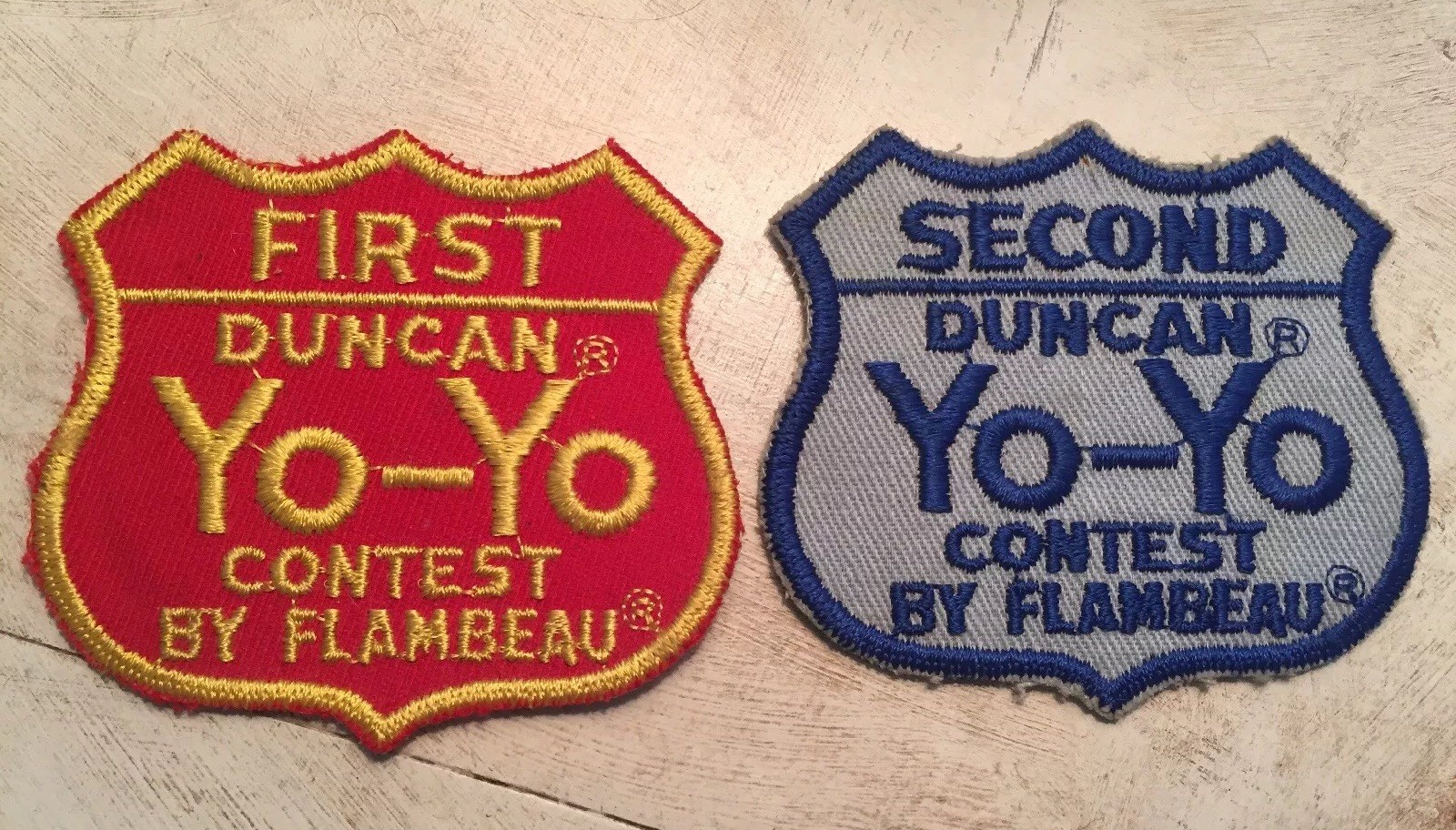 Lot Of 2 Vintage 195Os FIRST SECOND CONTEST DUNCAN YO YO Collectible Patch Toy