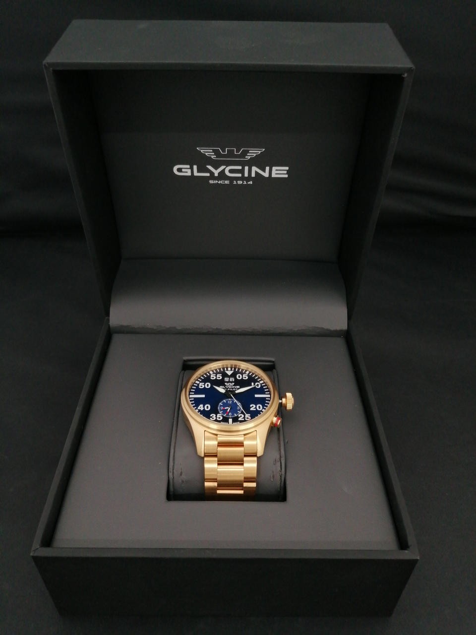 Glycine GL0368 Quartz Steel 10ATM Sapphire Crystal Men\'s Watch Glycine GL0368 Quartz Steel 10ATM Sapphire Crystal Men\'s Watch