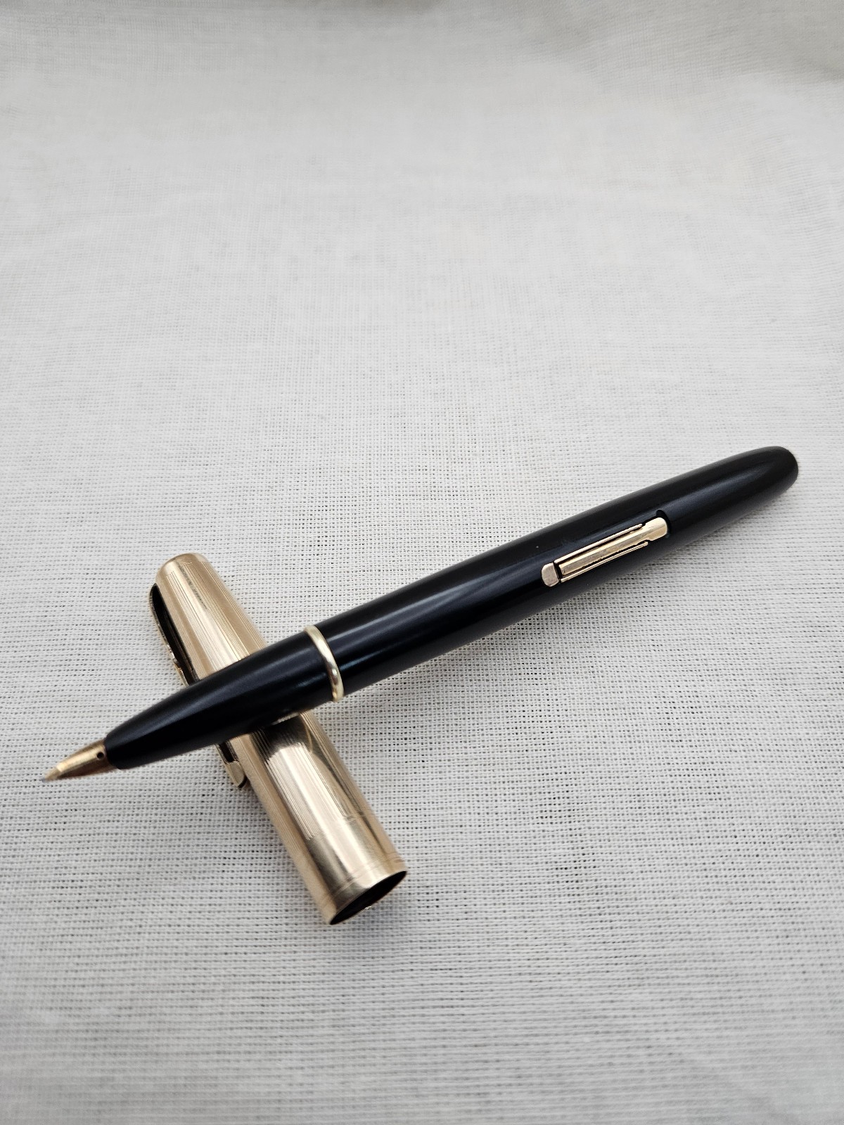 Restored 1940s Waterman Taperite Stateleigh Fountain Pen 5-Line Gold Filled Cap Restored 1940s Waterman Taperite Stateleigh Fountain Pen 5-Line Gold Filled Cap