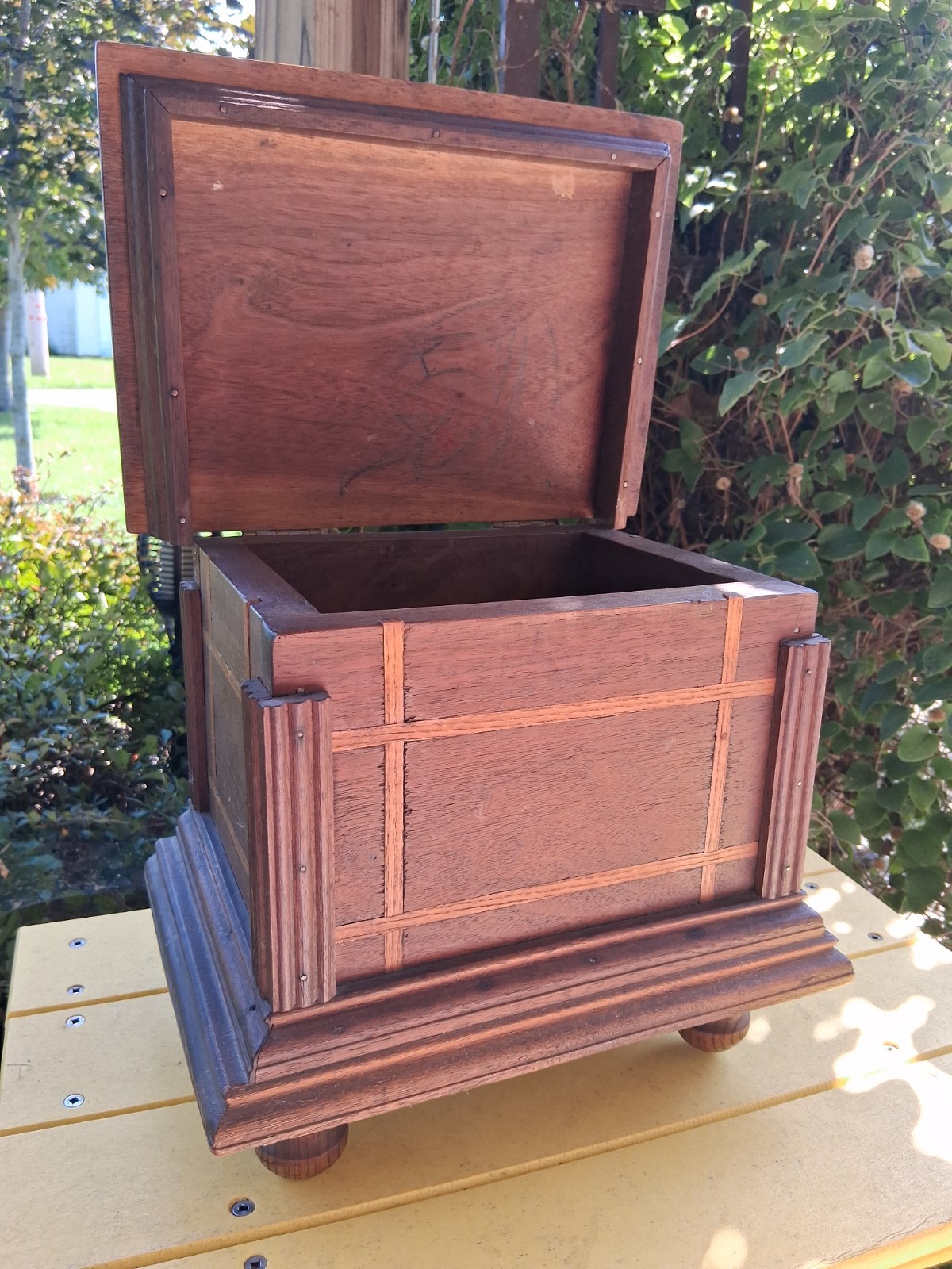 Wooden Vintage Inlaid Box Quality Handcrafted with bun feet