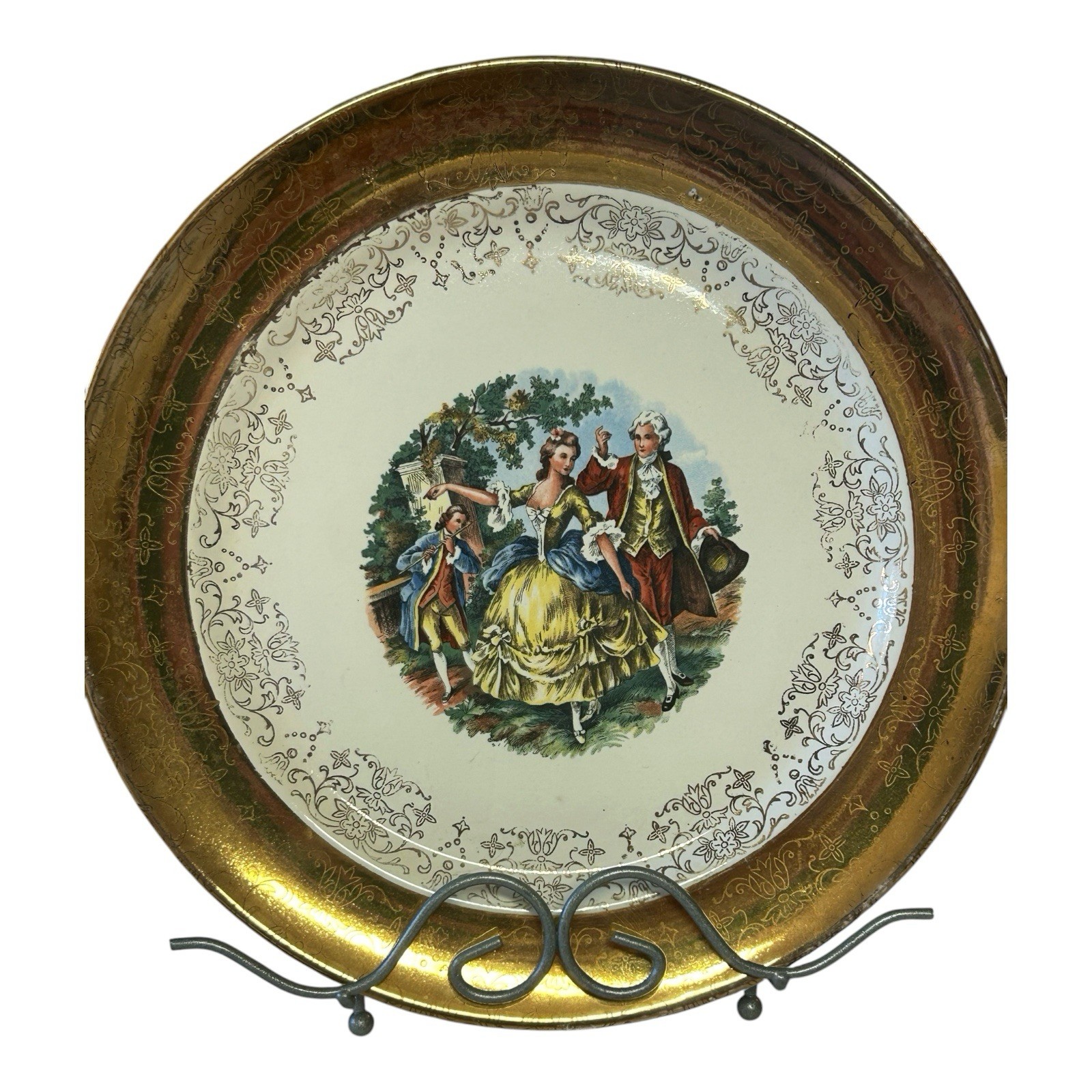 Vintage Sabin Crest-O-Gold Decorative Plate Colonial Setting 22kt Gold Rim