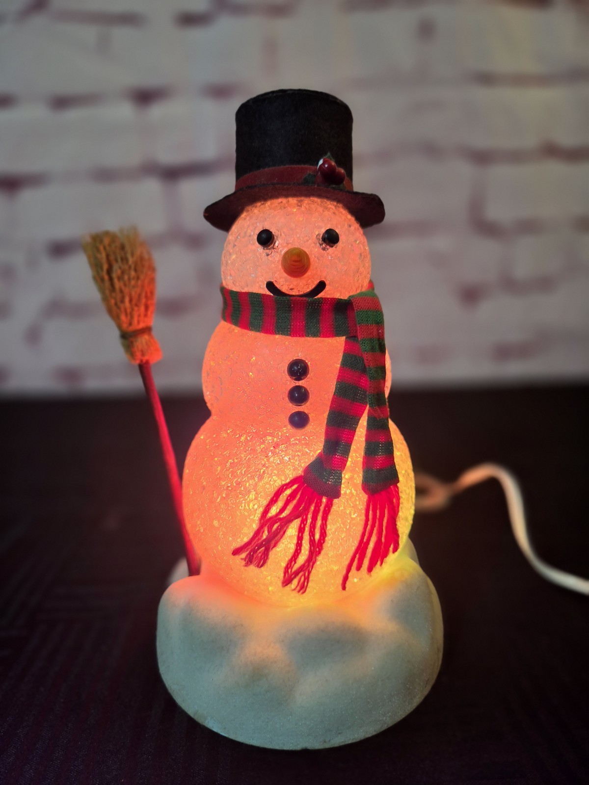 Vintage 1993 Avon Chilly Sam Light Up Snowman Color Changing Blinking W/ Broom