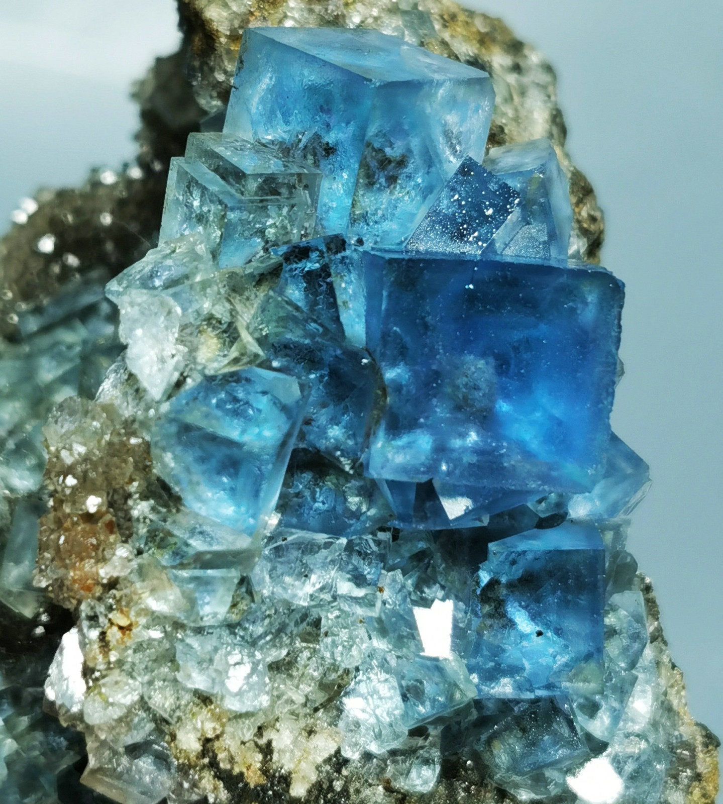 Beauty Rare Transparent Blue Cube Fluorite Crystal Mineral Specimen China