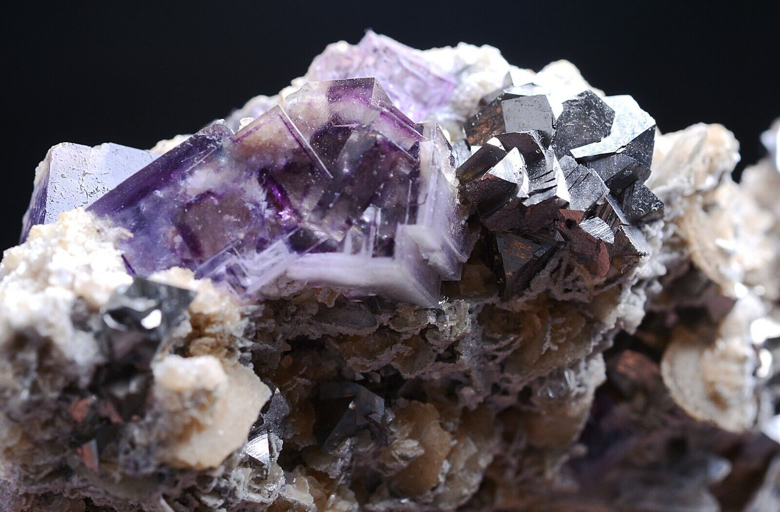 135.g Natural Window Purple Fluorite Arsenopyrite Mineral  Specimen/Yaogangxian