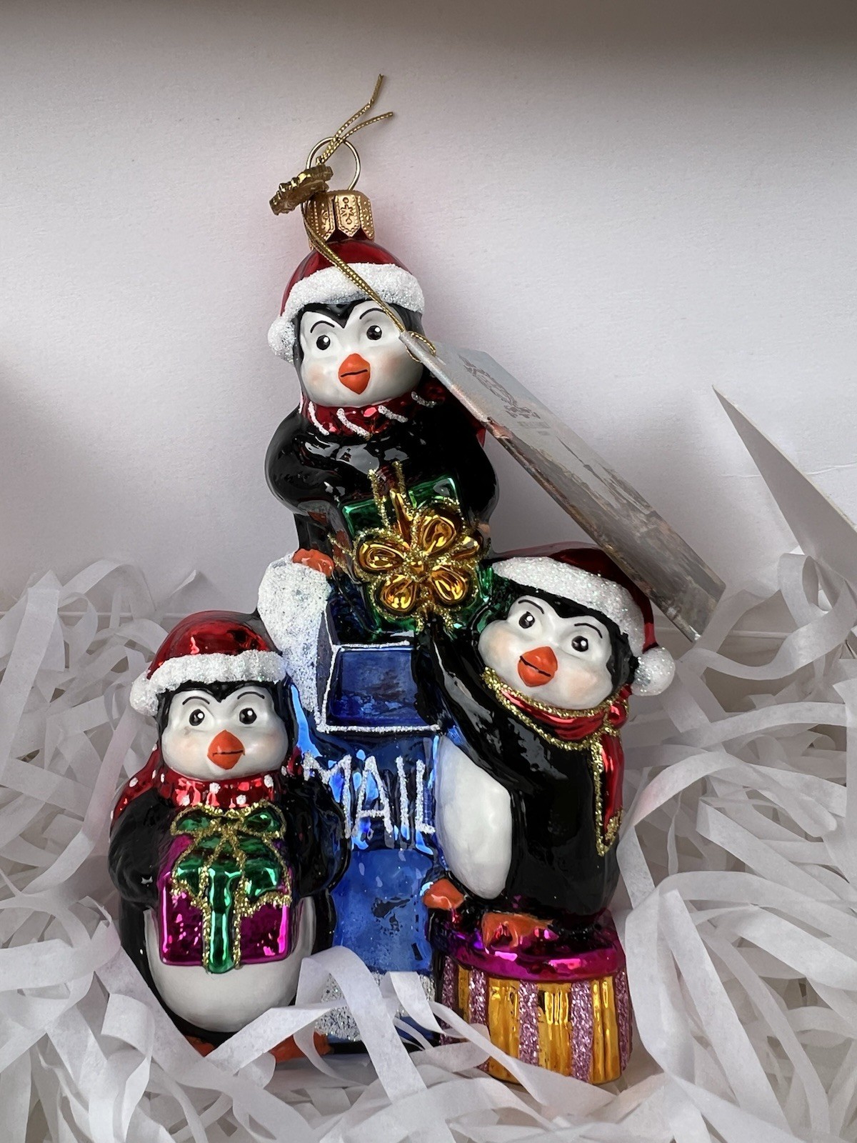 Huras Family Penguin W/ Gifts Christmas Ornament New In Box Mouth Blown Decor