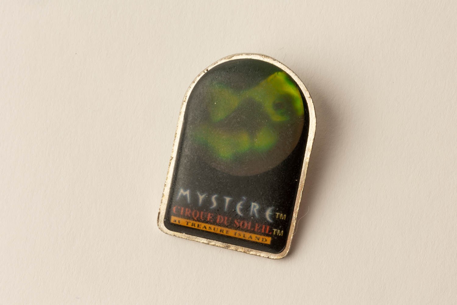 Cirque Du Doleil Mystere Pin Holographic Vtg