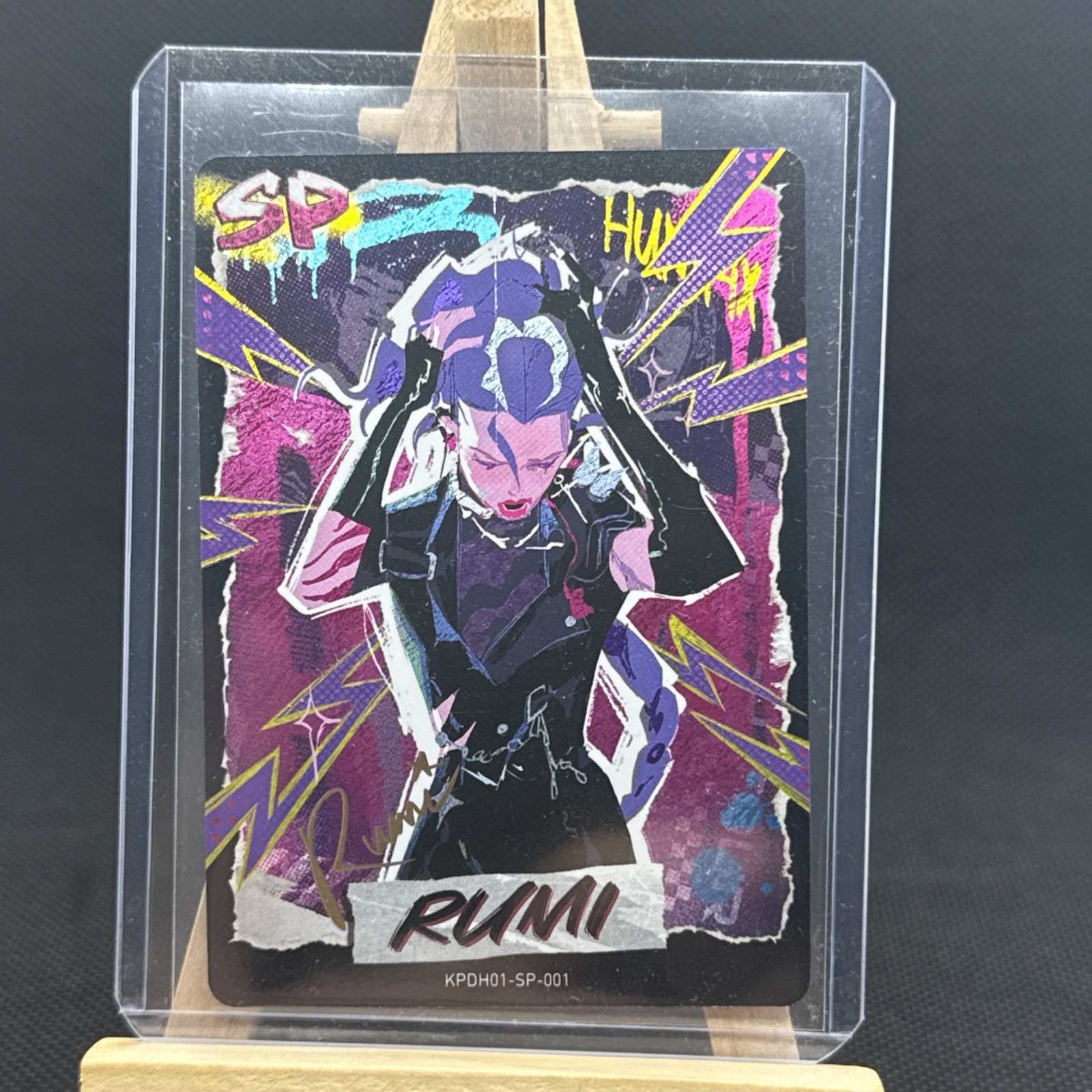 KAYOU KPop Demon Hunters Rumi Short Print Non-Sport Trading Card KPDH01-SP-001