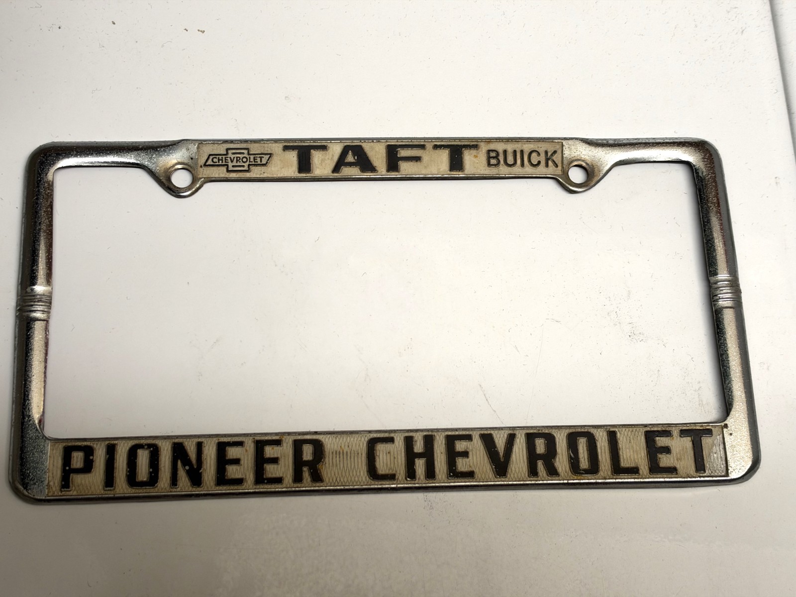 VTG Metal Taft California Pioneer Chevrolet Buick Dealership License Plate Frame