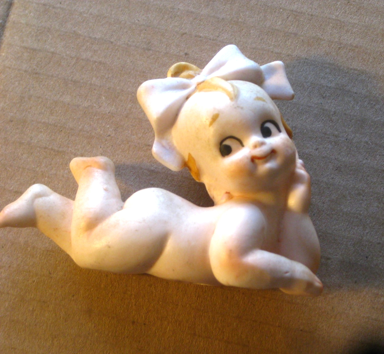 Lefton Bisque Kewpie Doll Figurine [cin1099b]