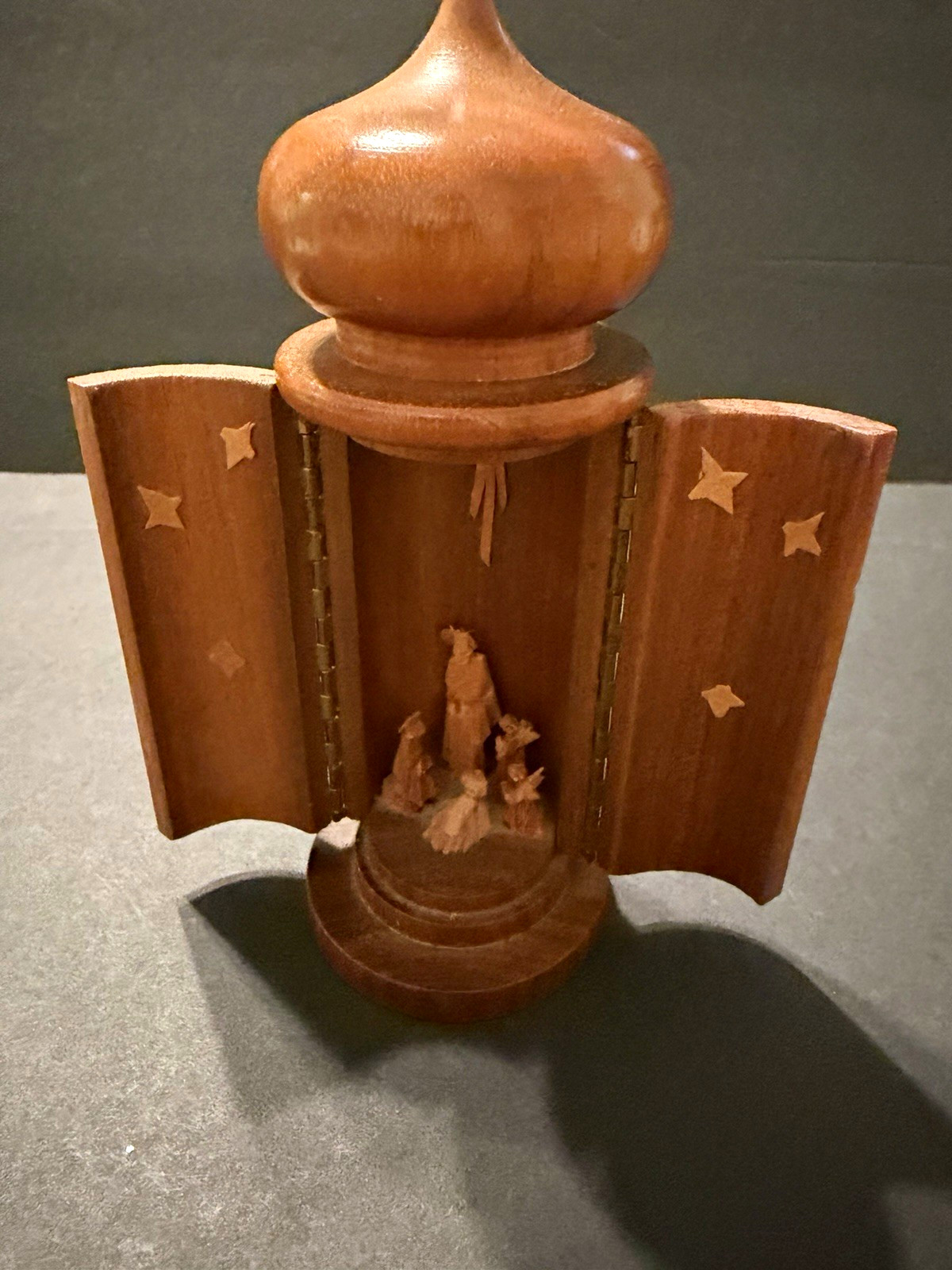 Vintage Anton Fischer Oberammergau Wooden Nativity Scene Enclosed German Carving