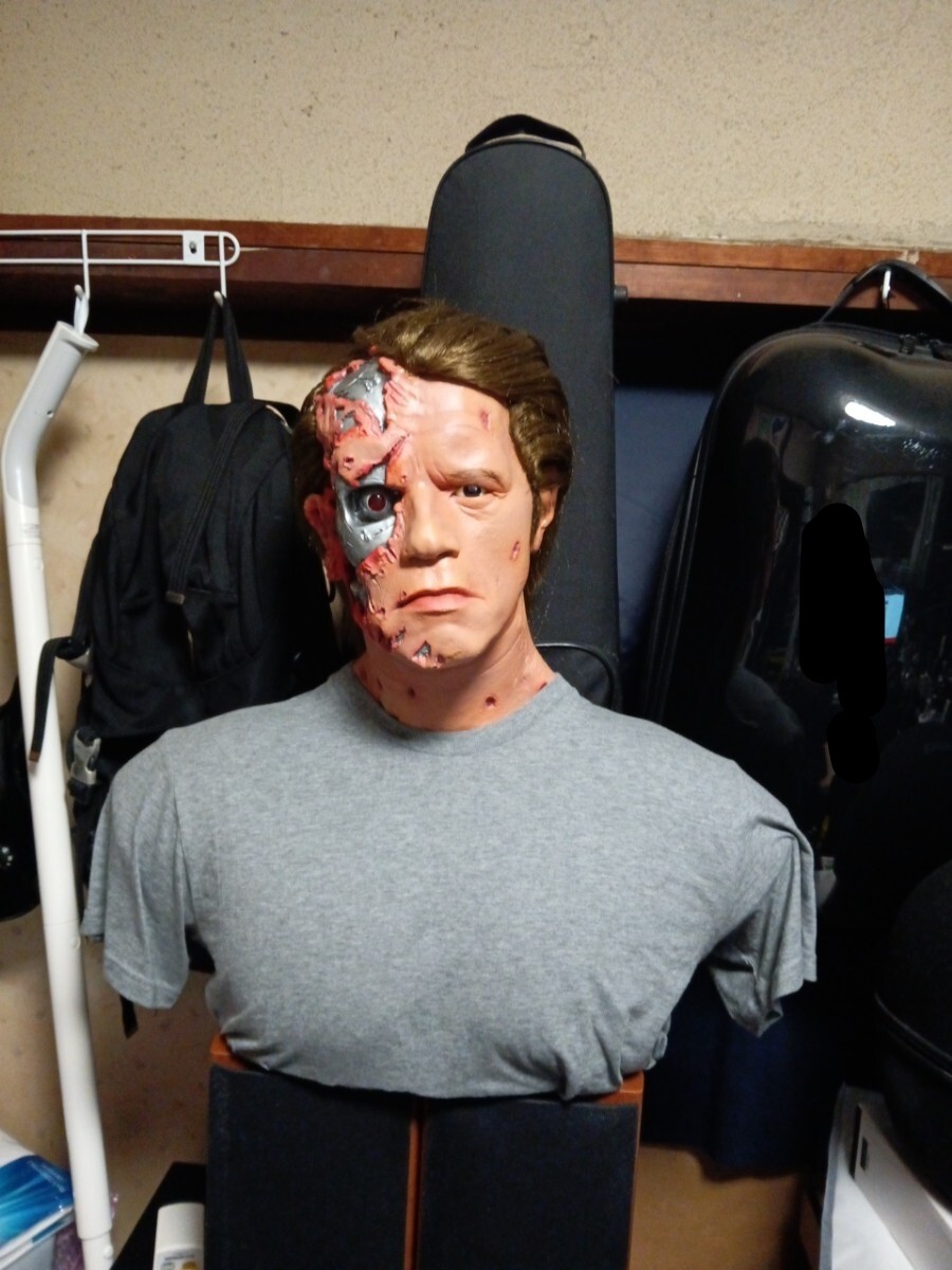 Ultra Rare Original Terminator T-800 Battle Damage Life-Size Bust Prop Replica A