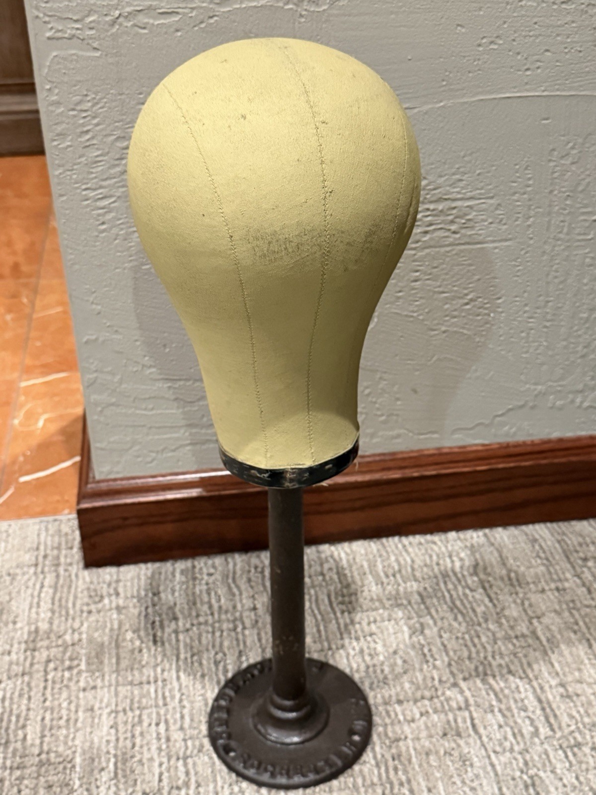 G.G. TOWNSEND ROCHESTER NY CLOTH HEADFORM HAT MILLINER STAND CAST IRON ANTIQUE