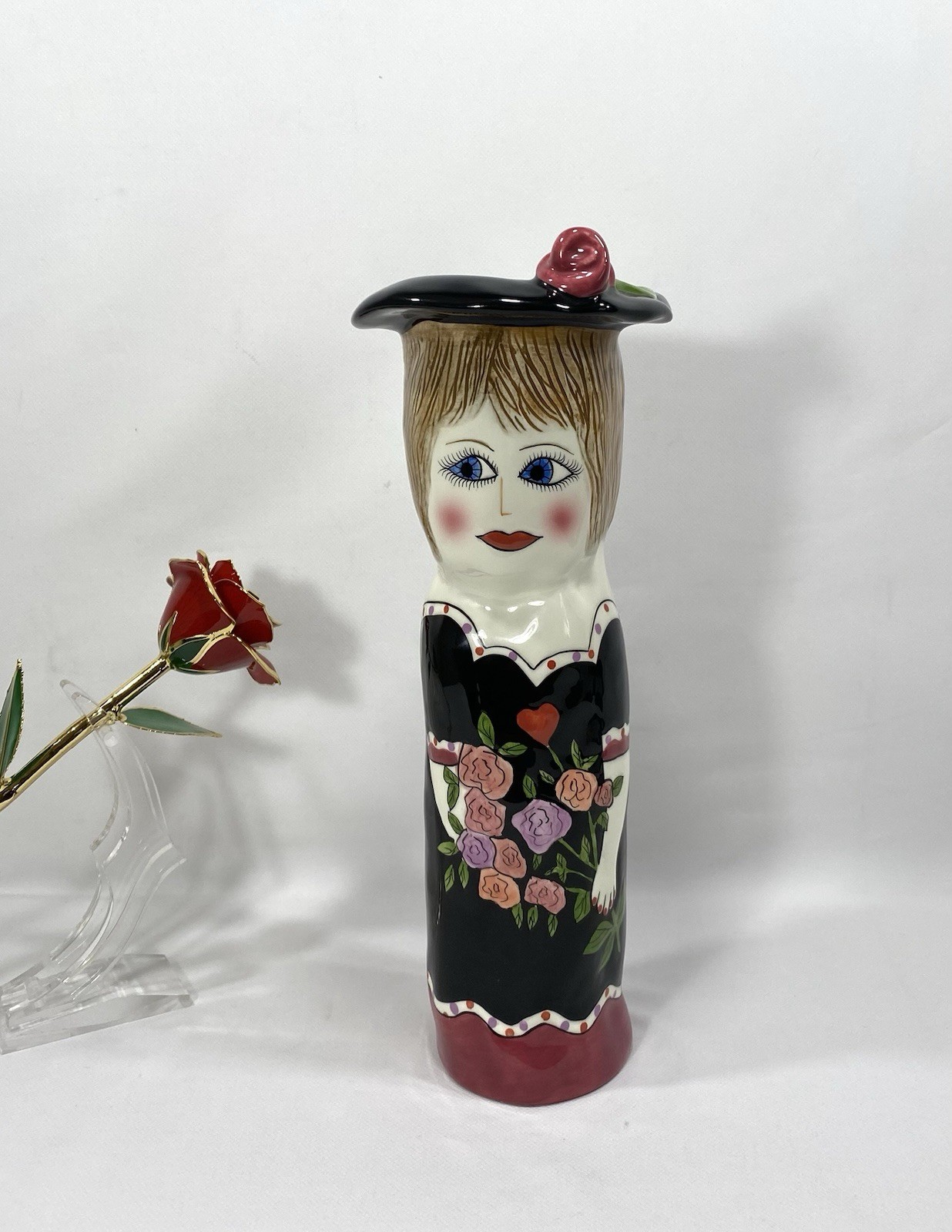 Vintage Susan Paley By Ganz Elizabeth “BE MINE” Ceramic Lady Vase 12”Tall EUC