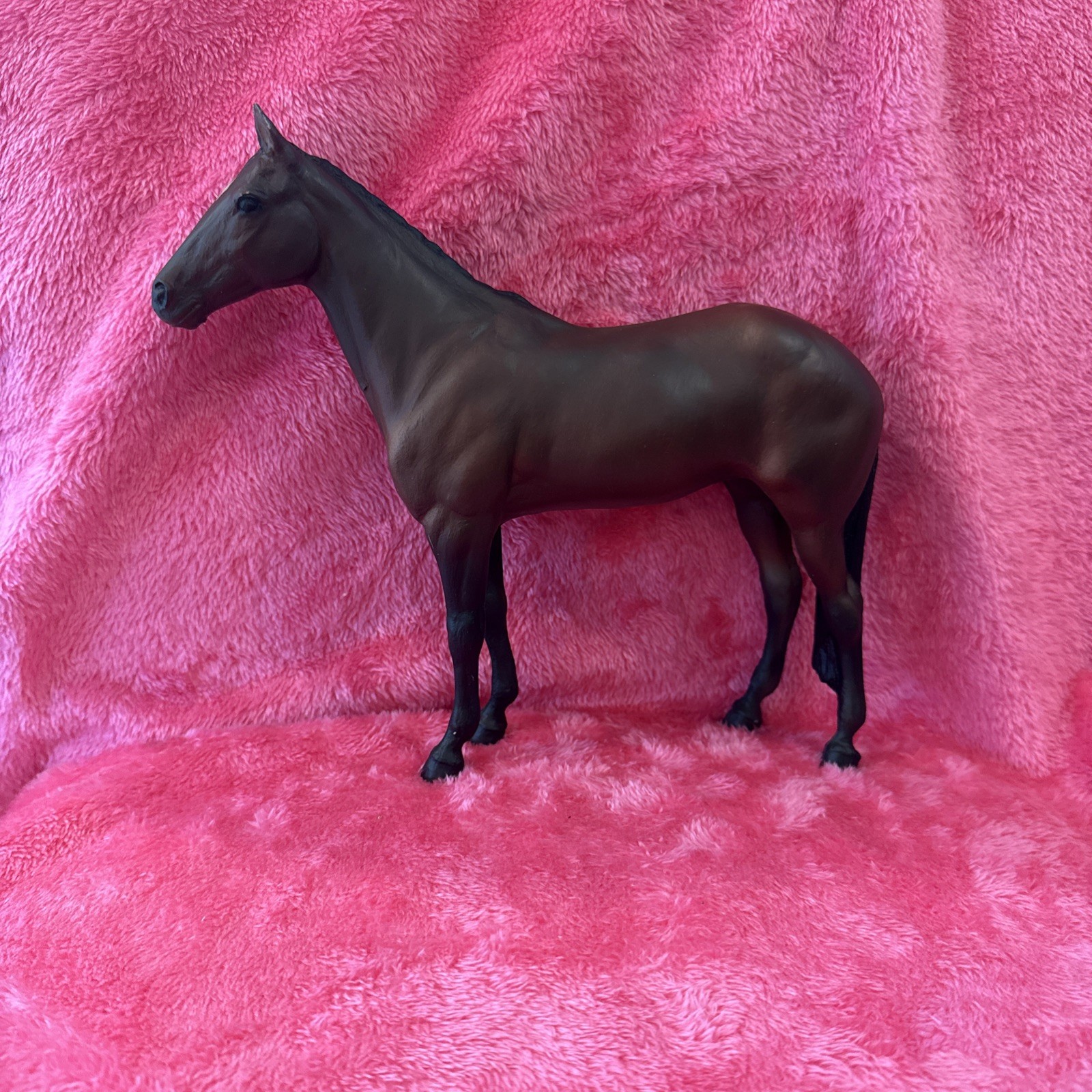Vintage Breyer Horse #63 Halla Famous Olympic Show Jumper Bay Dark Brown